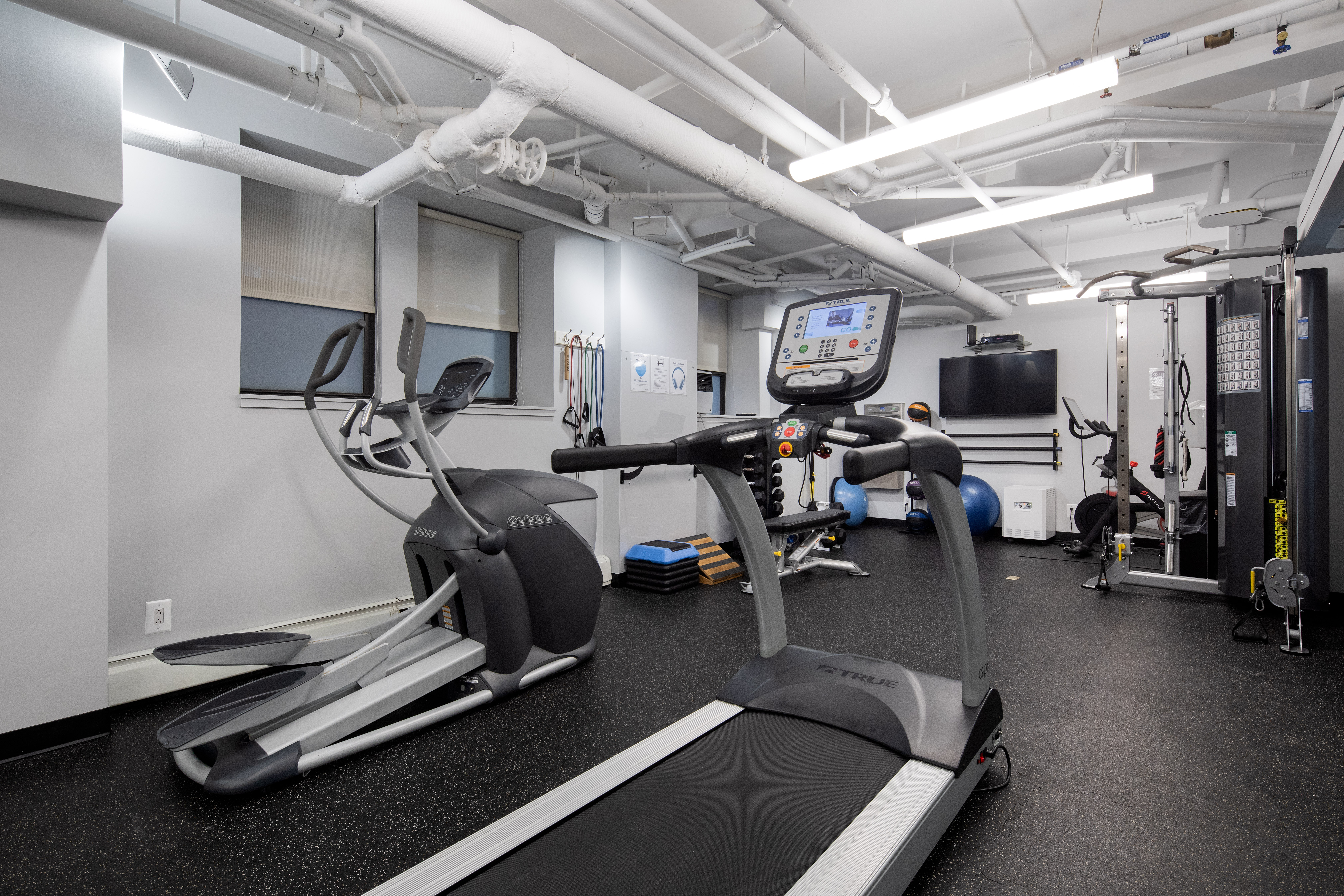327 Central Park West 4A