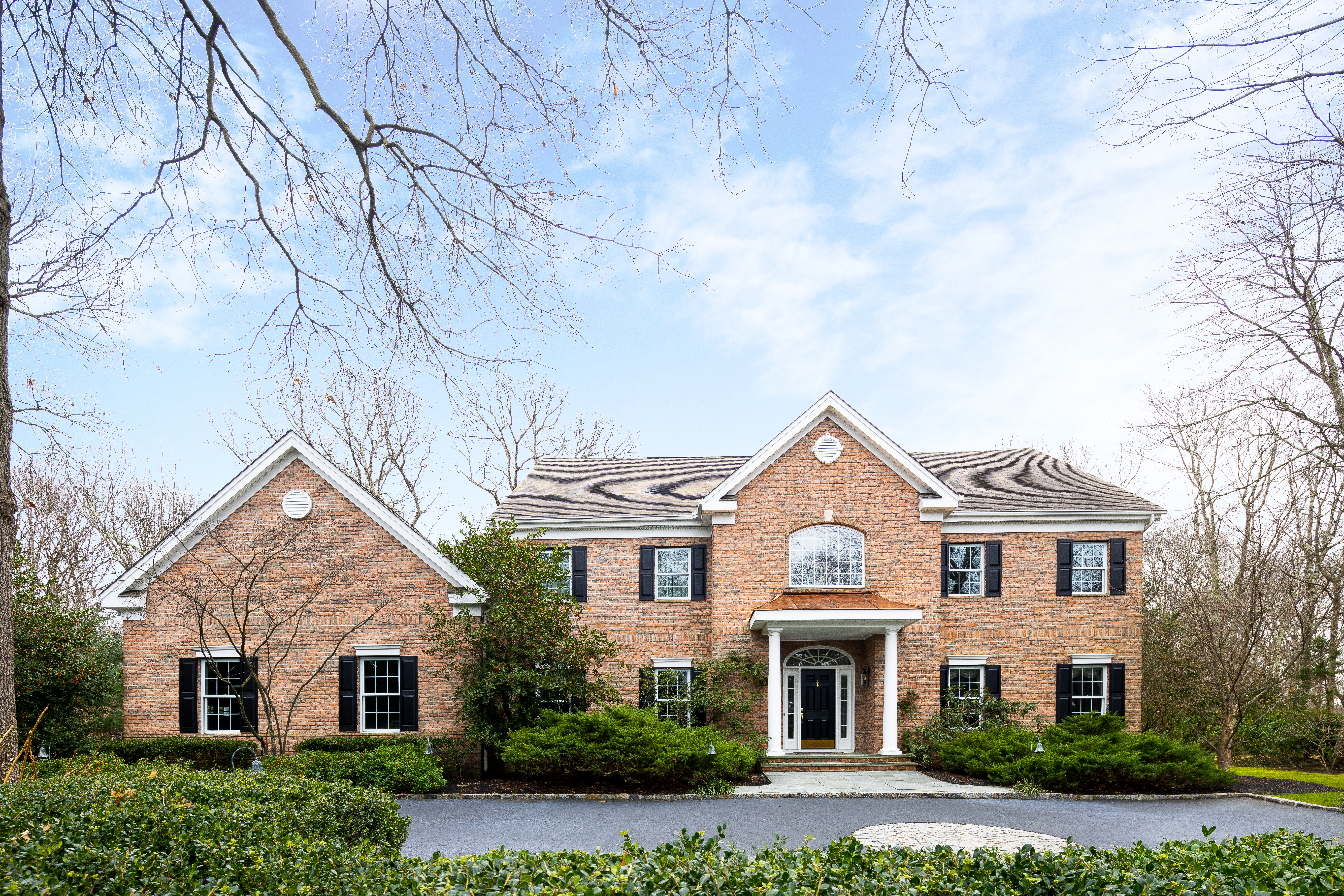 307 Lawn Lane