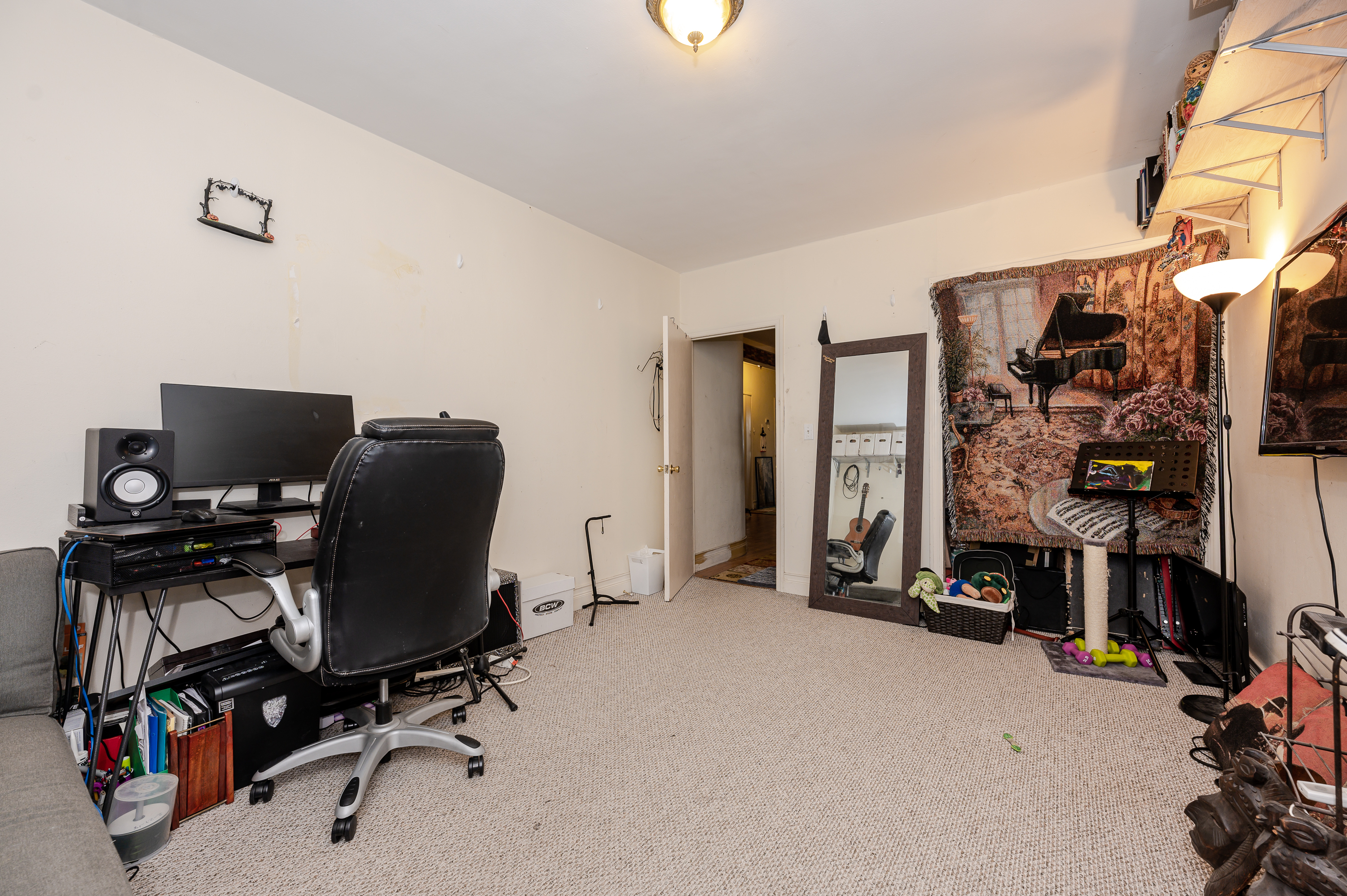 1207 W Park Avenue