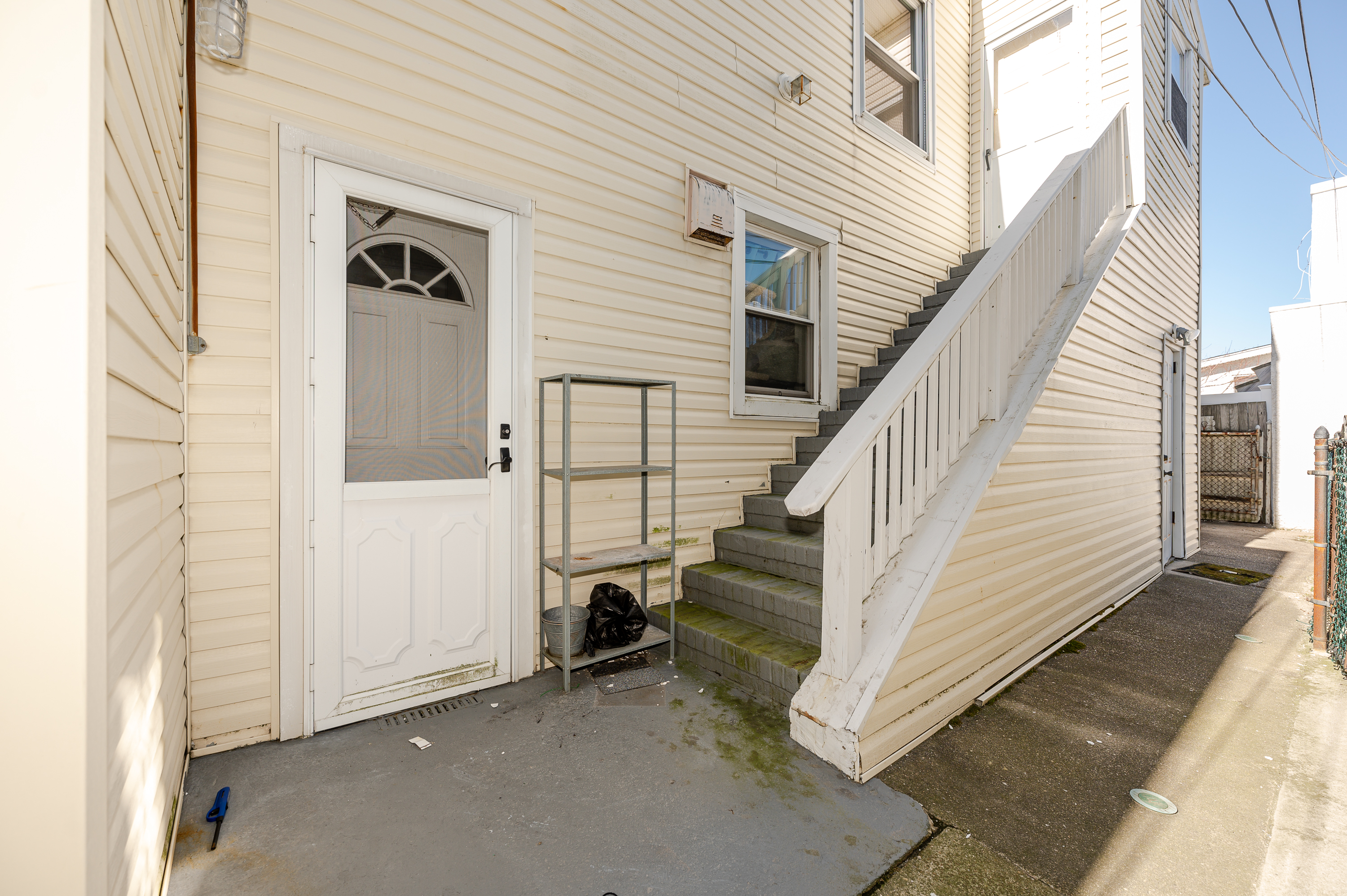 1207 W Park Avenue