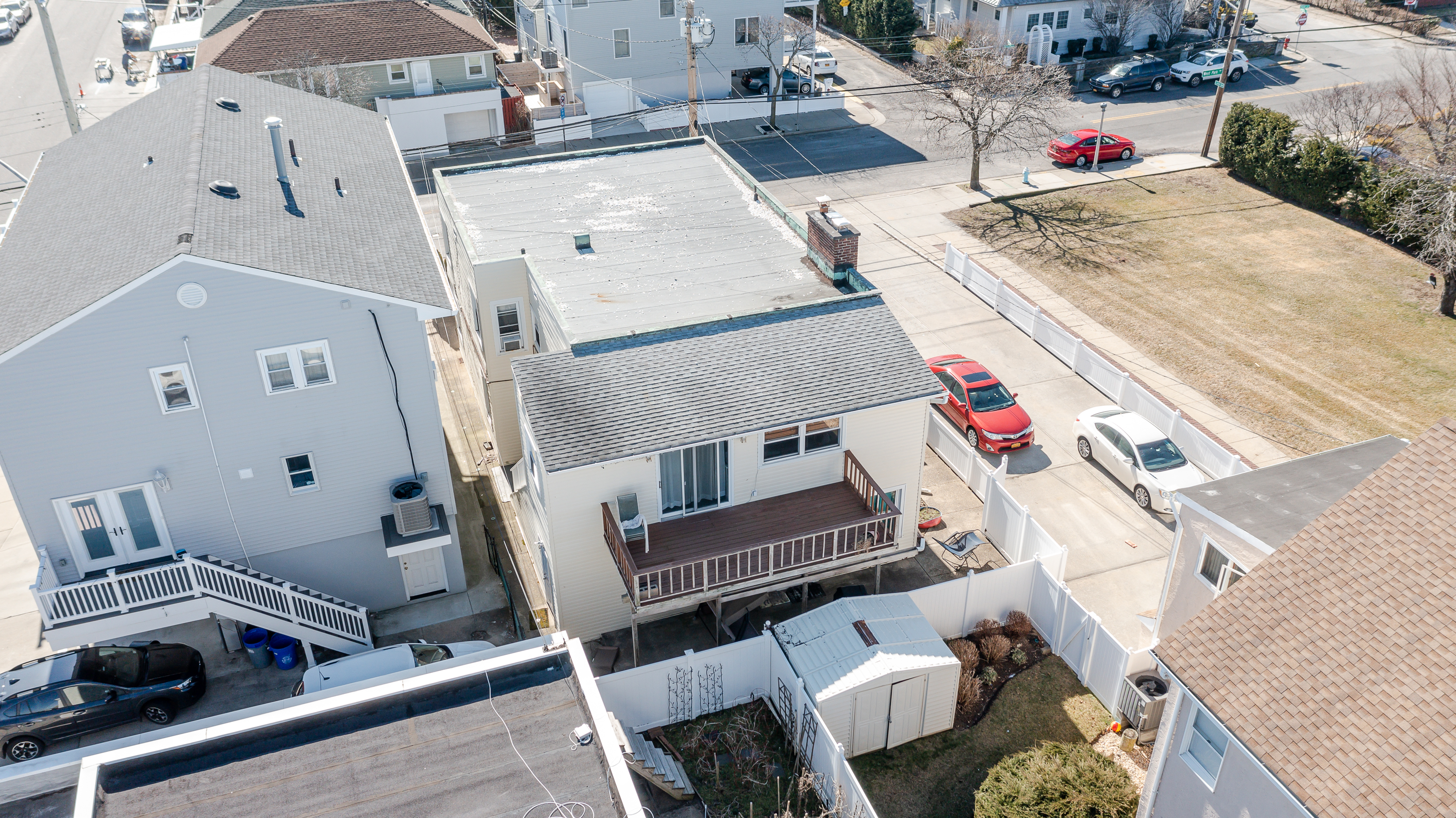 1207 W Park Avenue