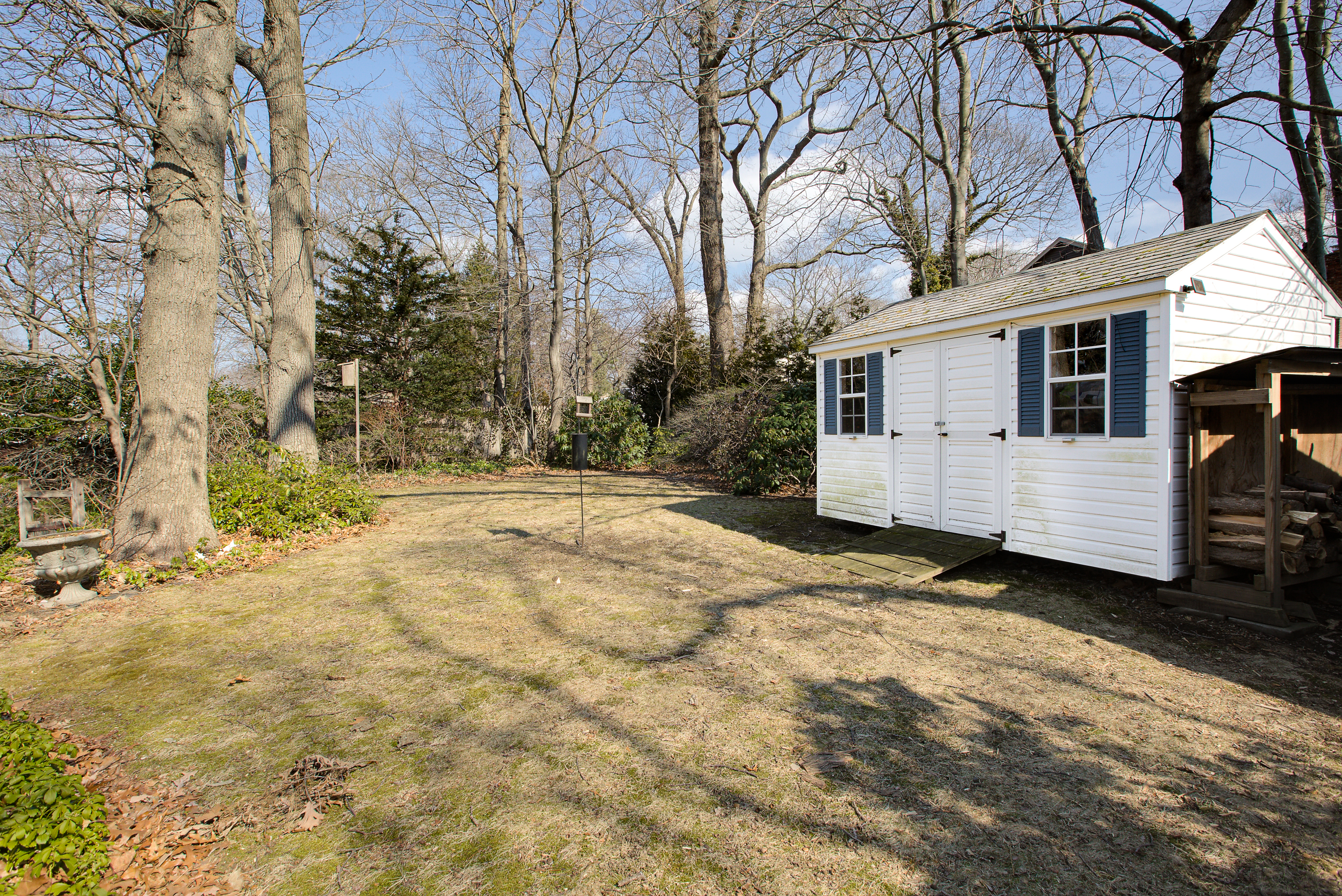216 Glenwood Lane