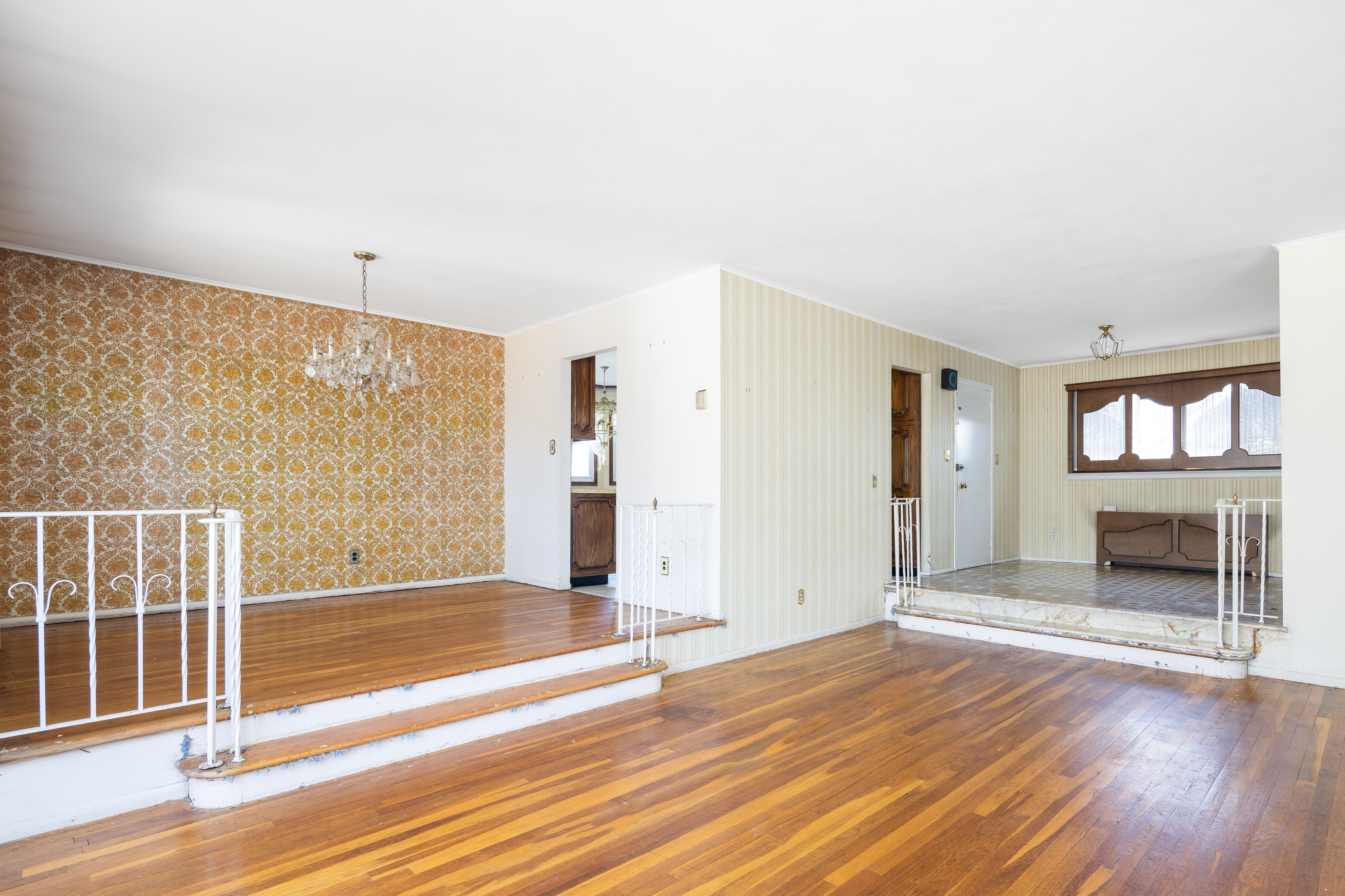 657 Kildare Crescent