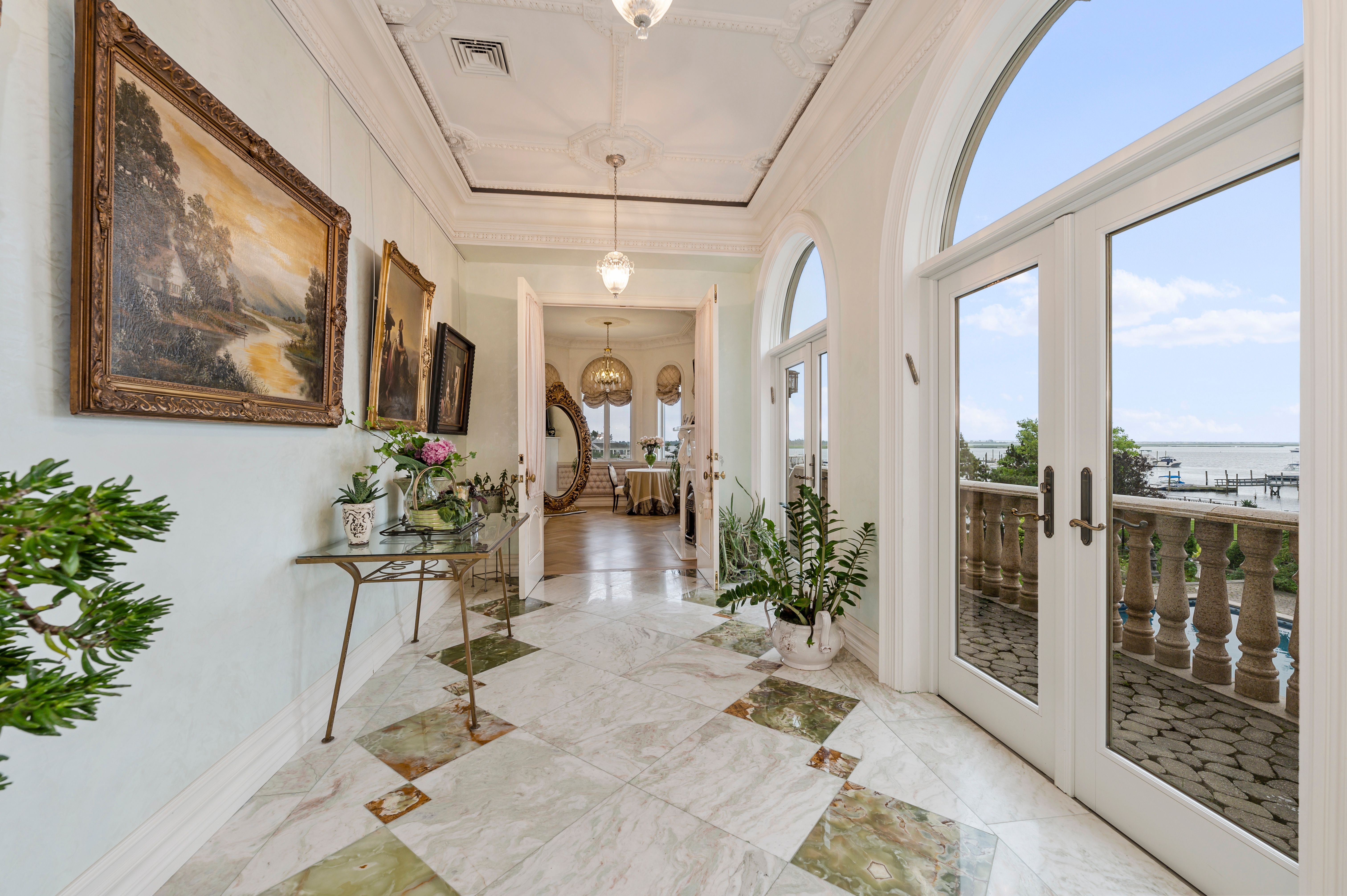 55 Thixton Drive 