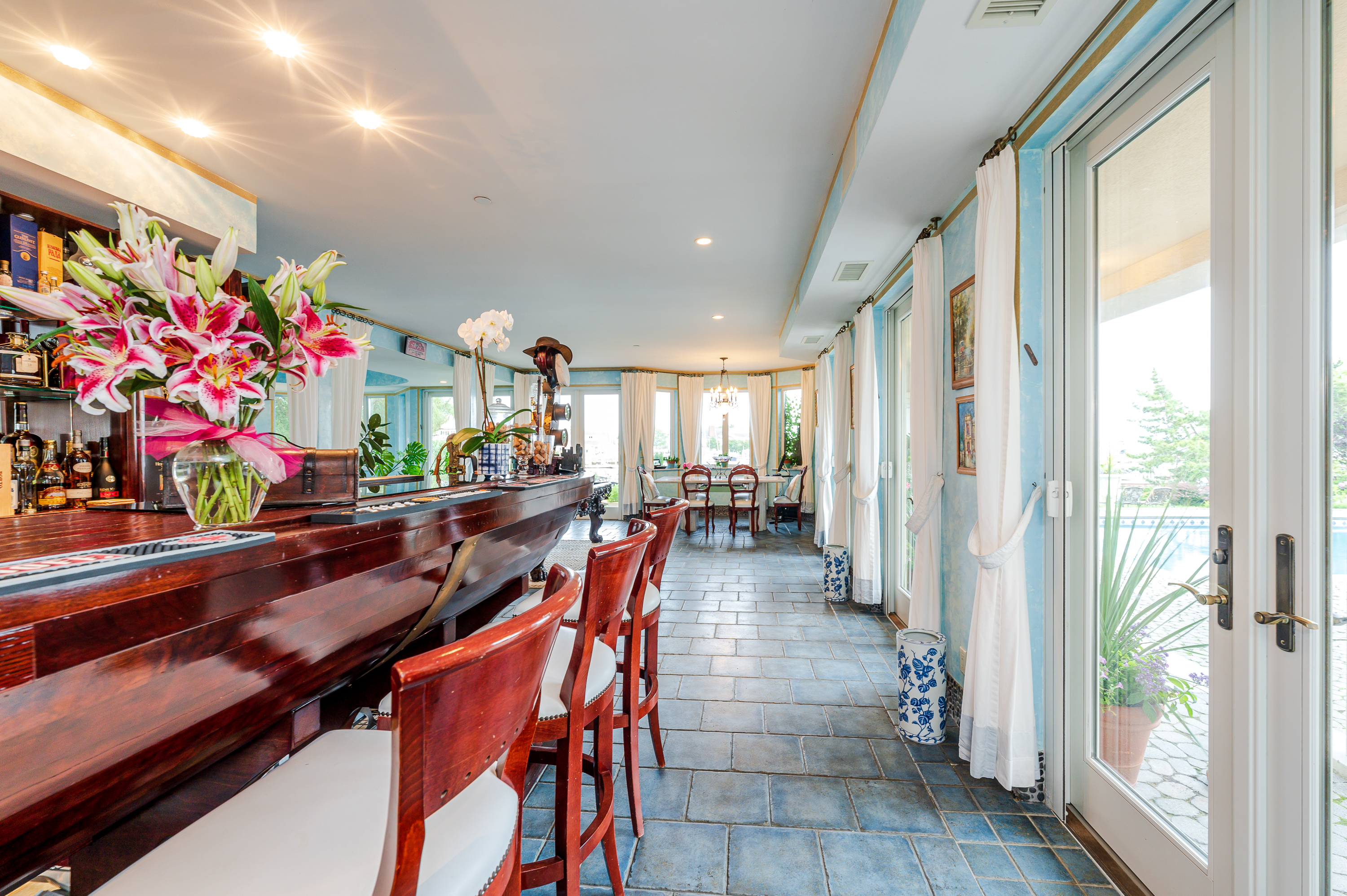 55 Thixton Drive 