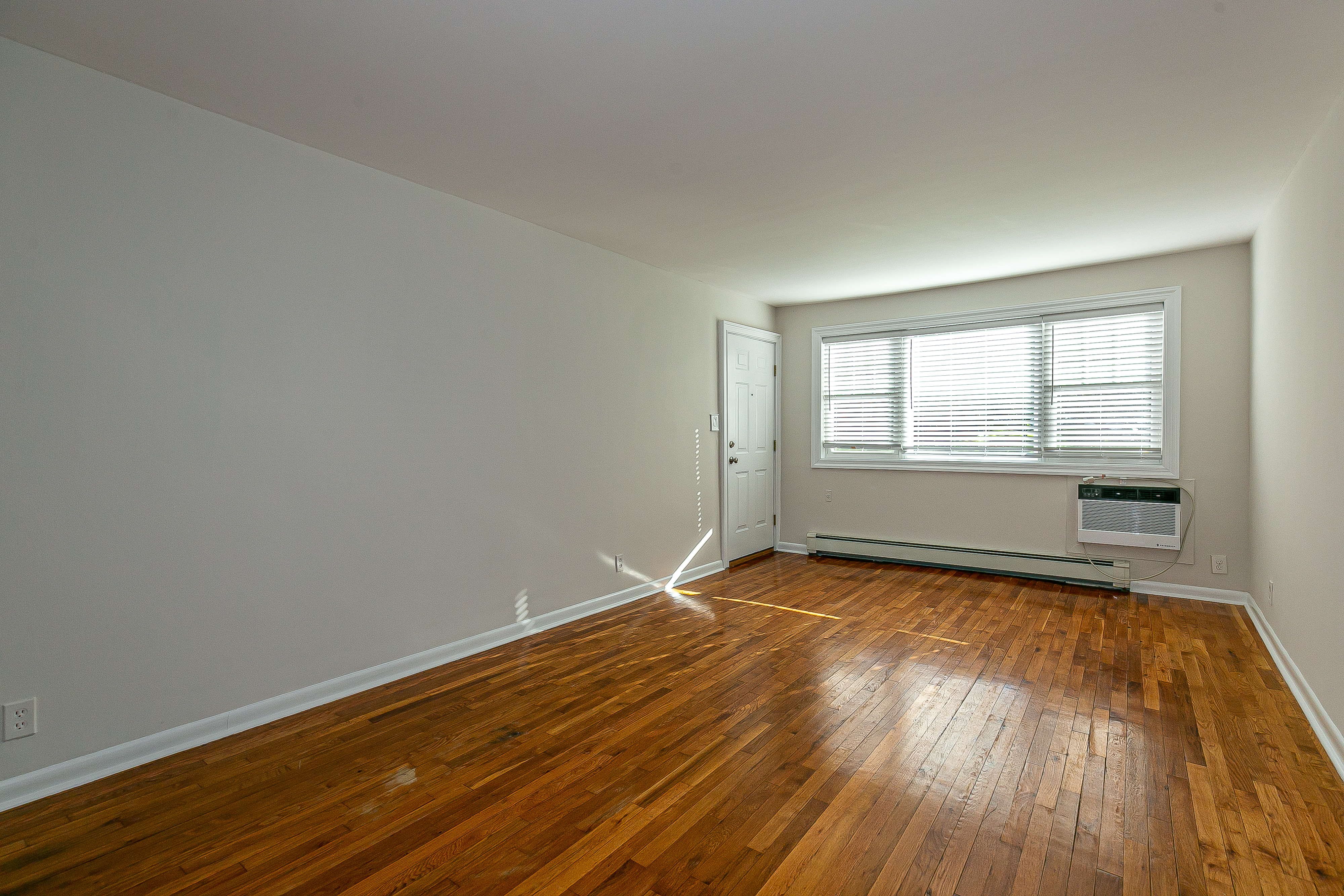 226-40 Kingsbury Road , A