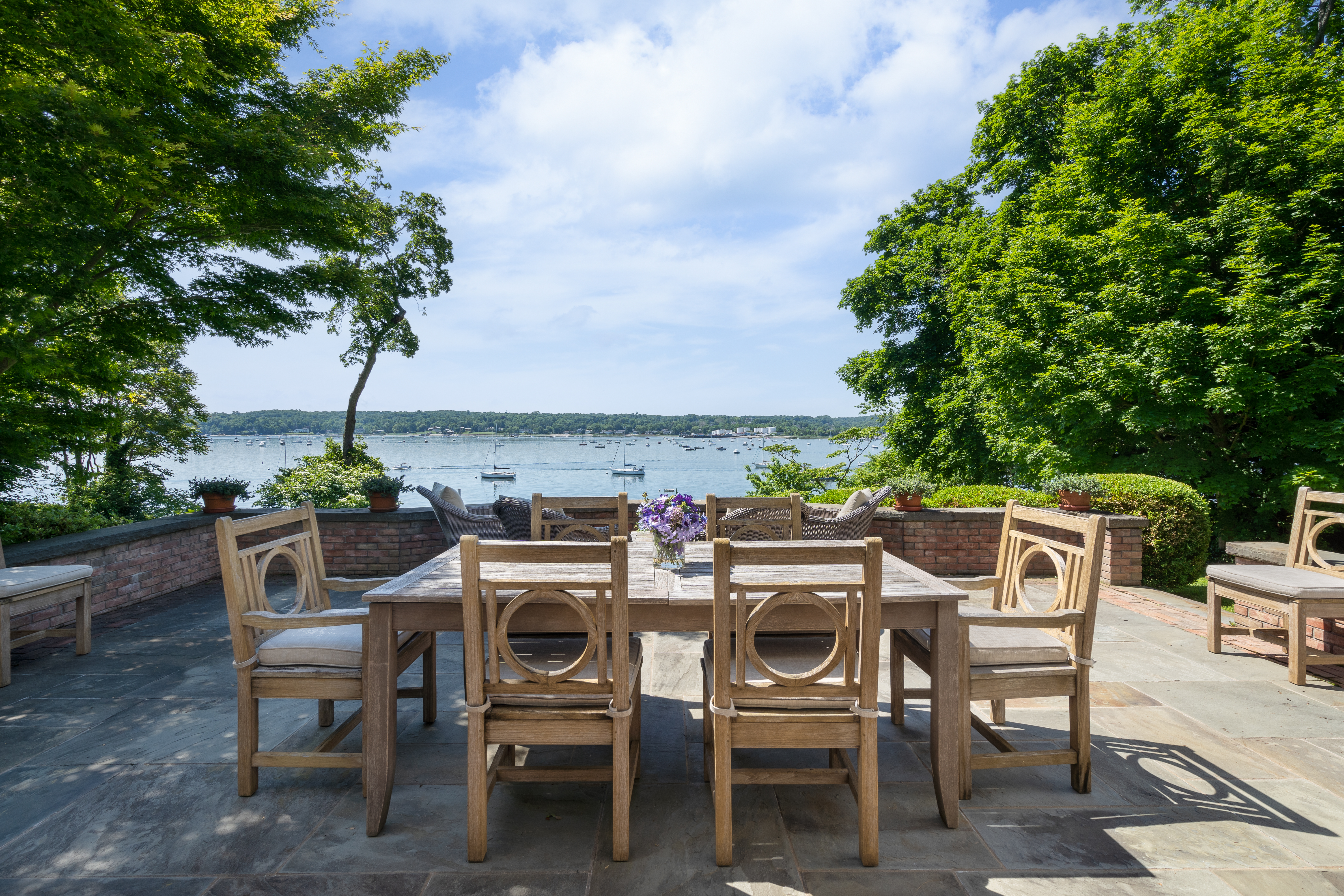 514 Centre Island Road