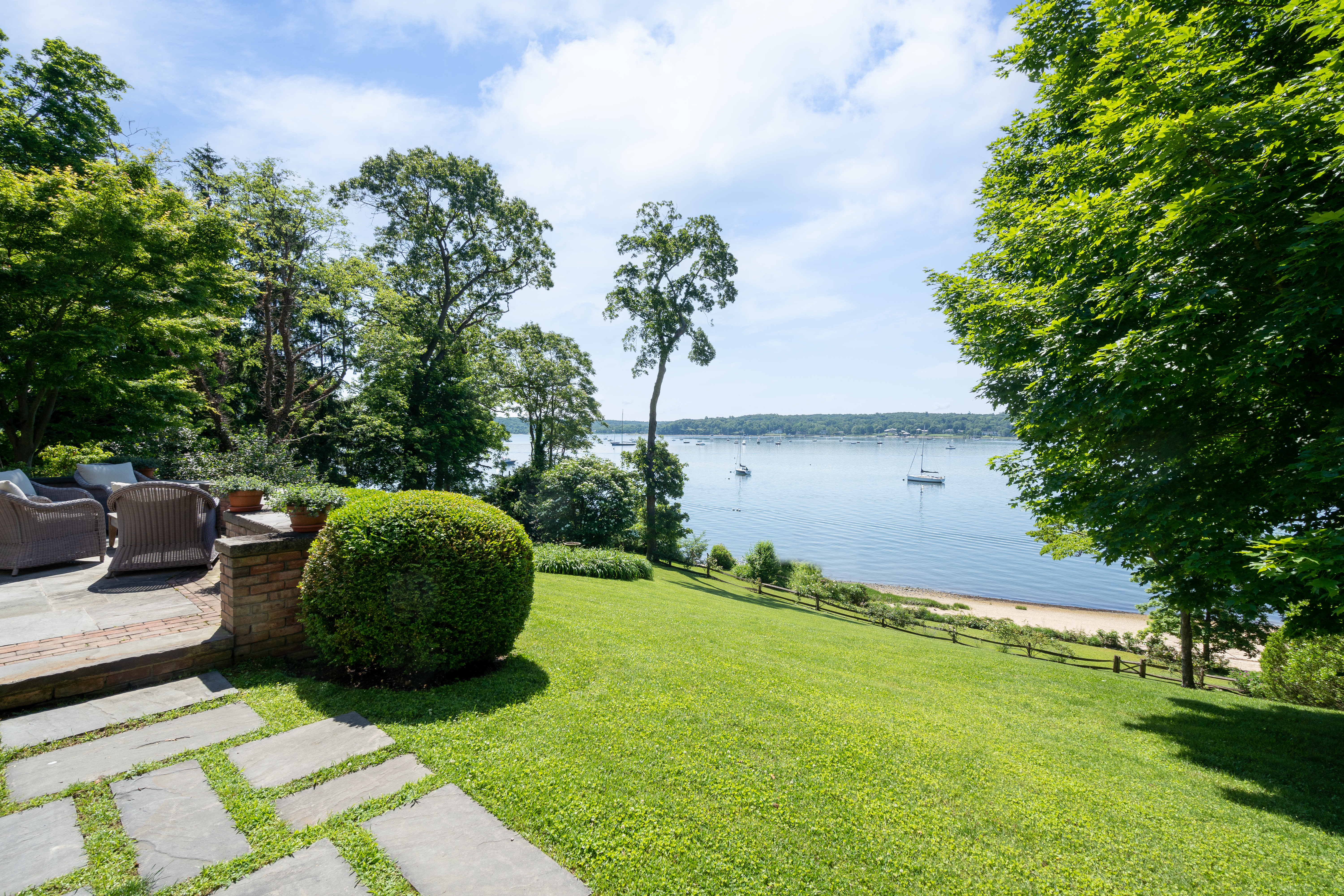 514 Centre Island Road