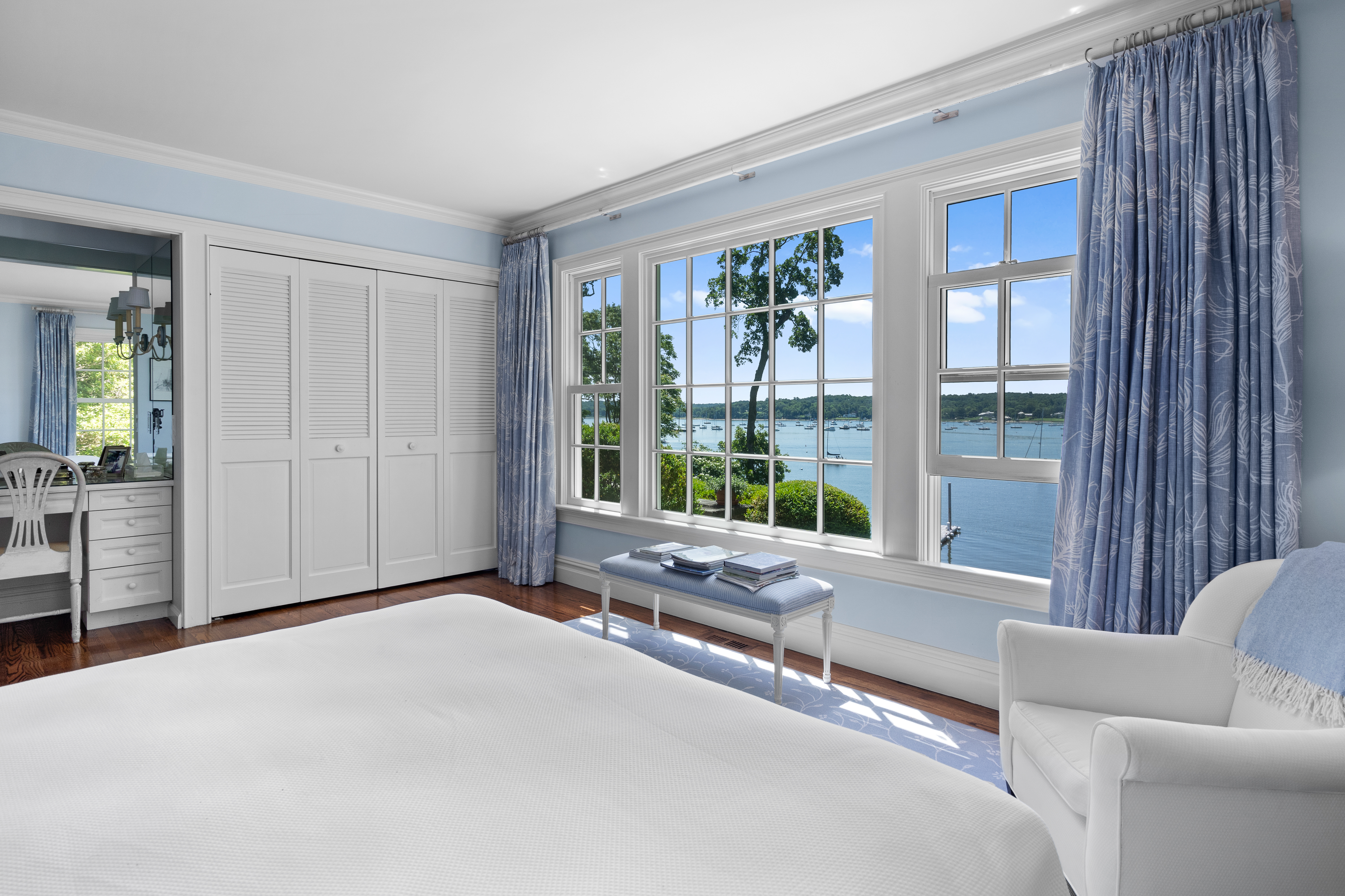 514 Centre Island Road