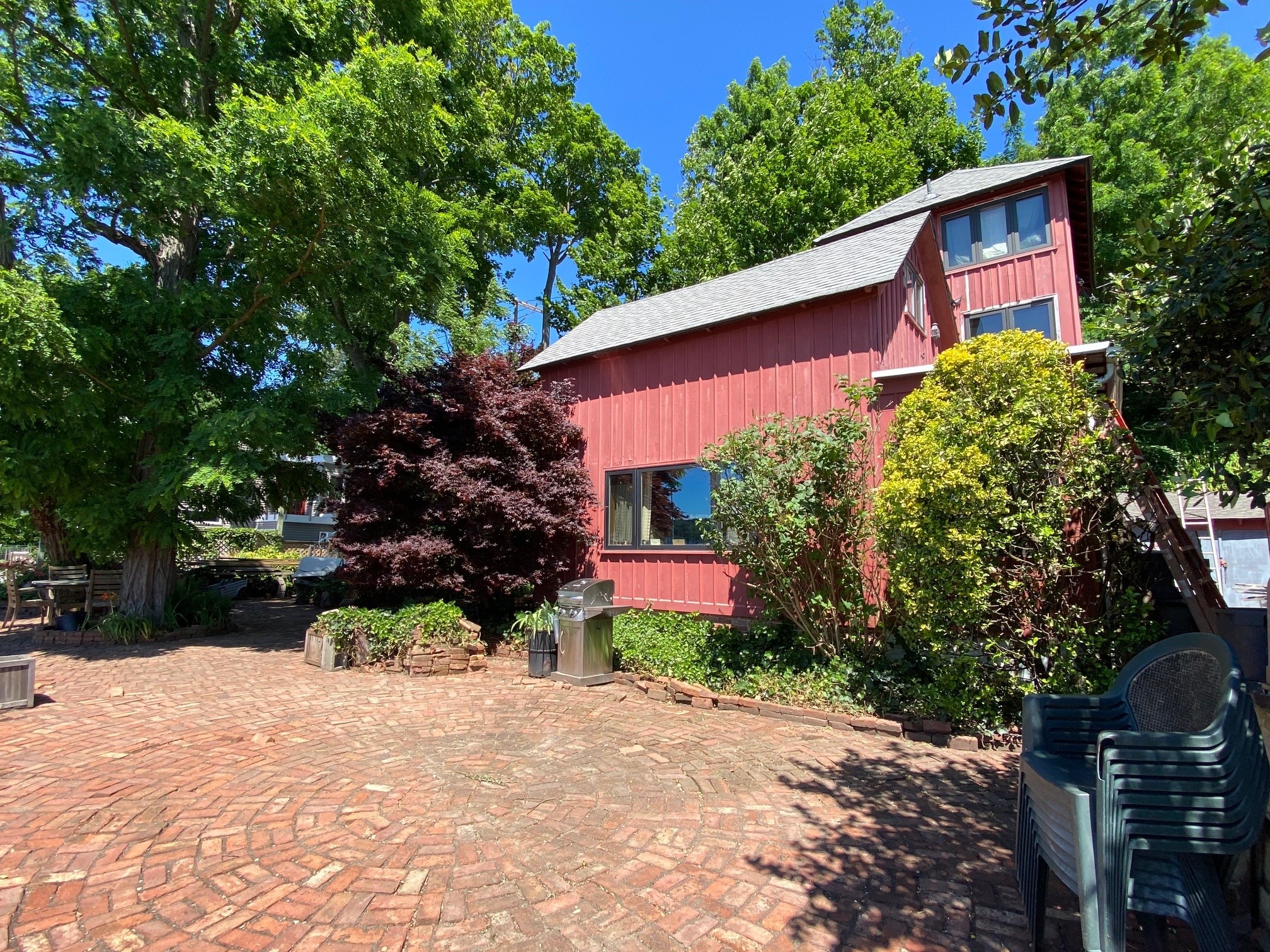 171 Woodbine Avenue