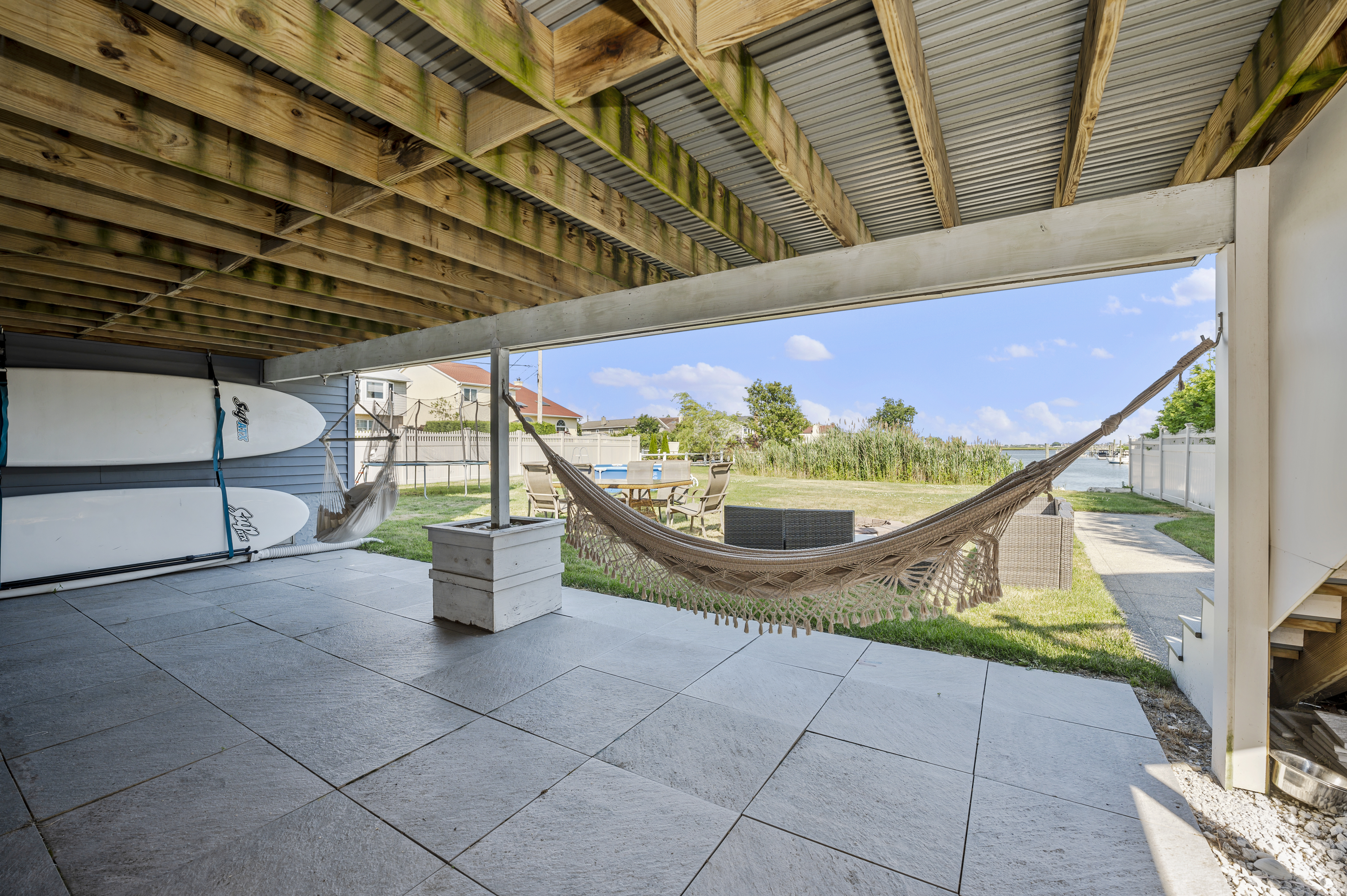 4259 Broadway