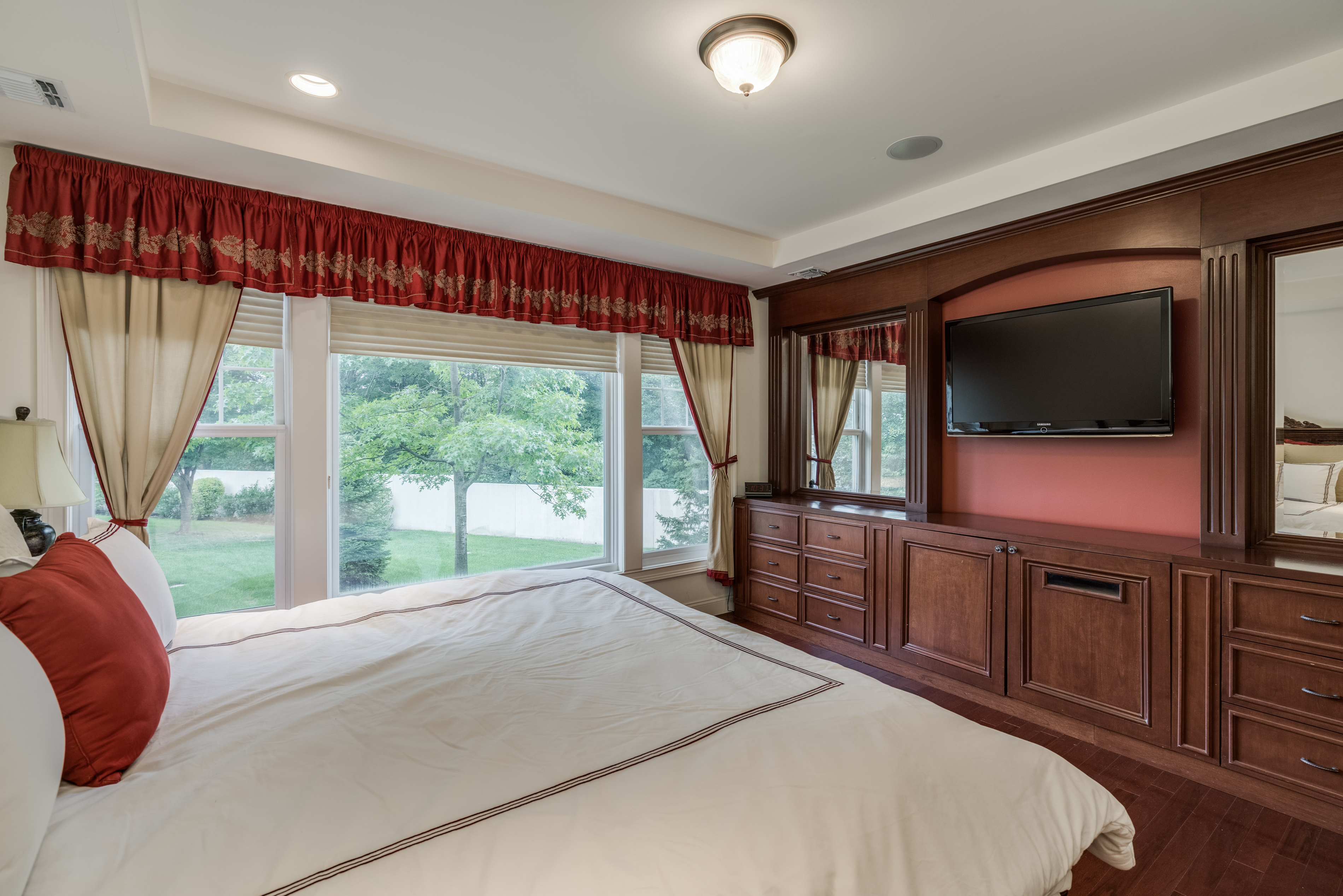 554 Pacing Way , #14
