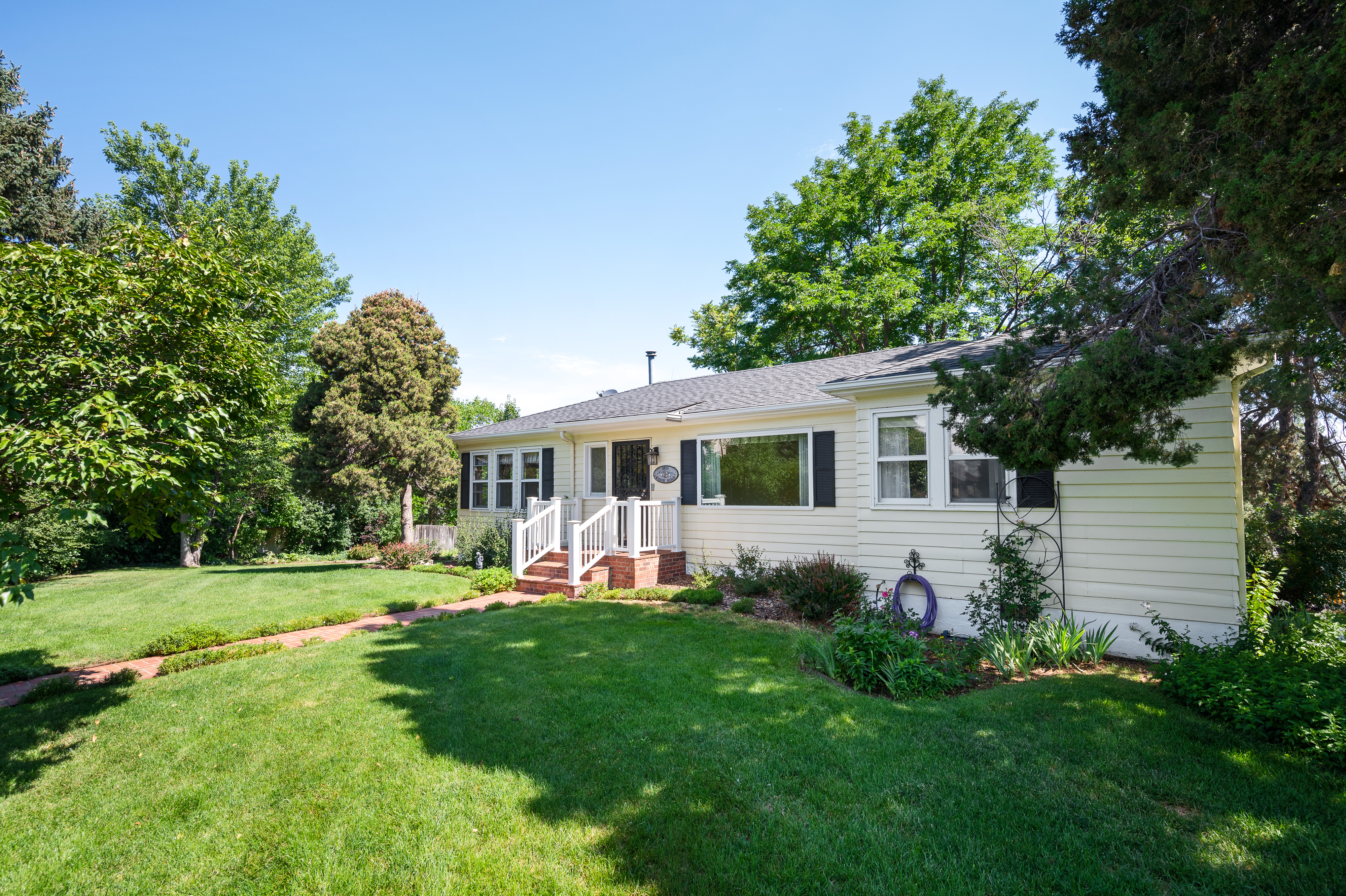 1713 W. Ridge Rd. 