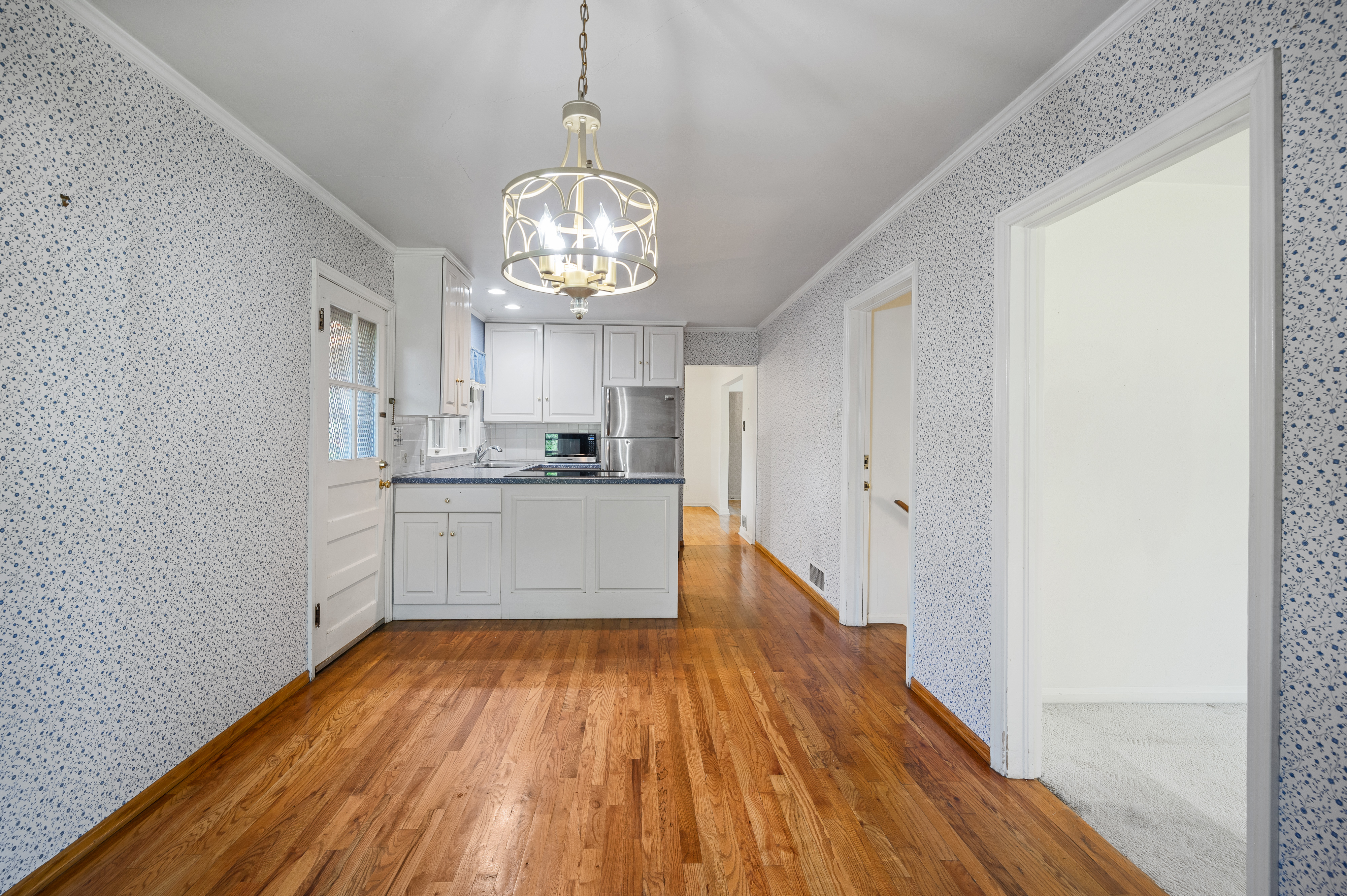 1713 W. Ridge Rd. 