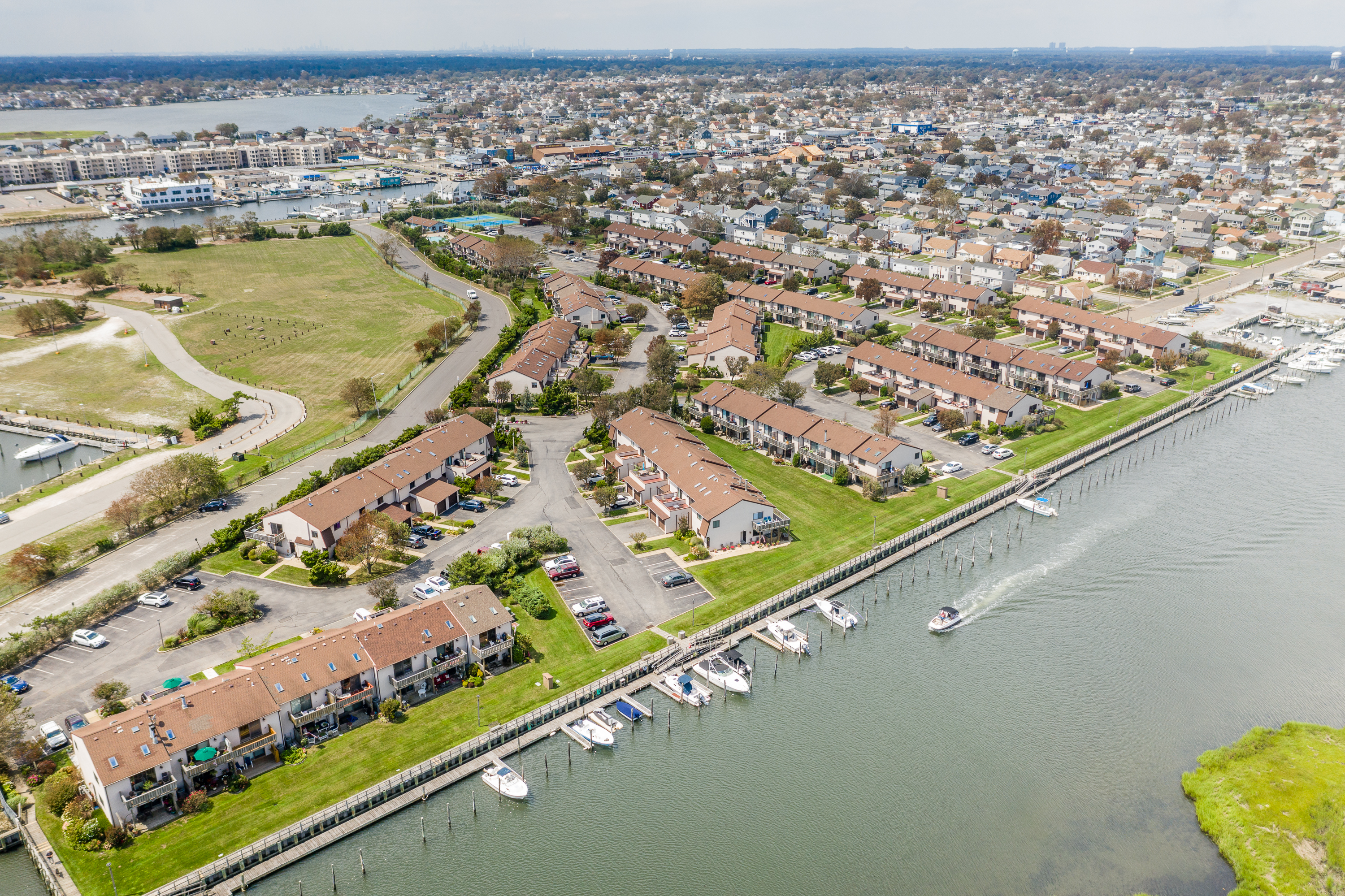 1 Anchorage Way , 506