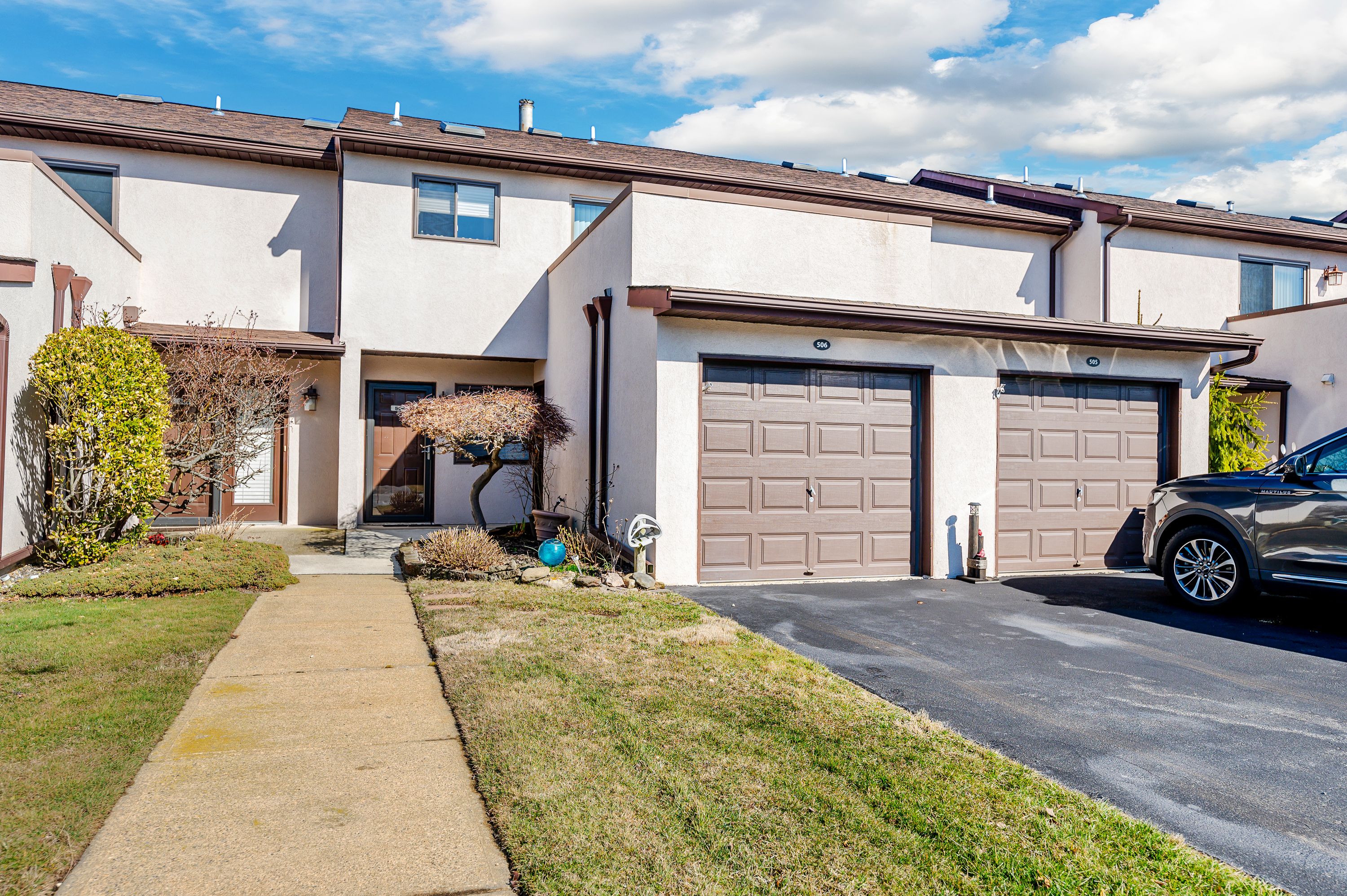 1 Anchorage Way , 506