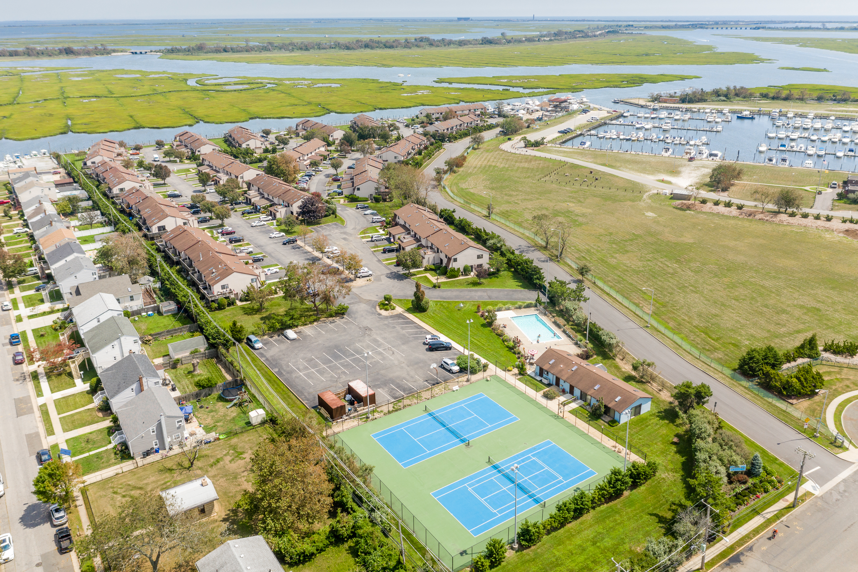 1 Anchorage Way , 506