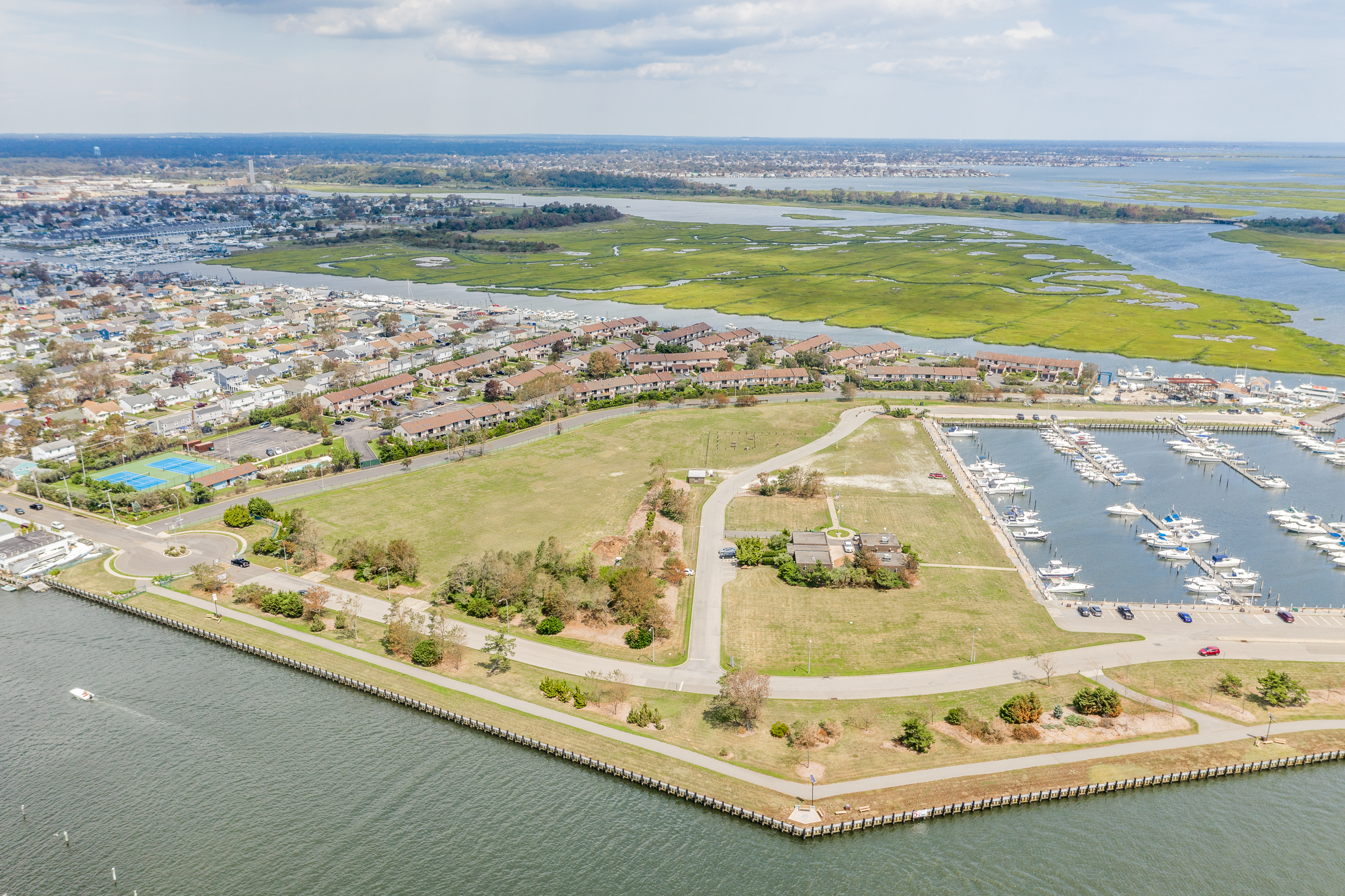 1 Anchorage Way , 506