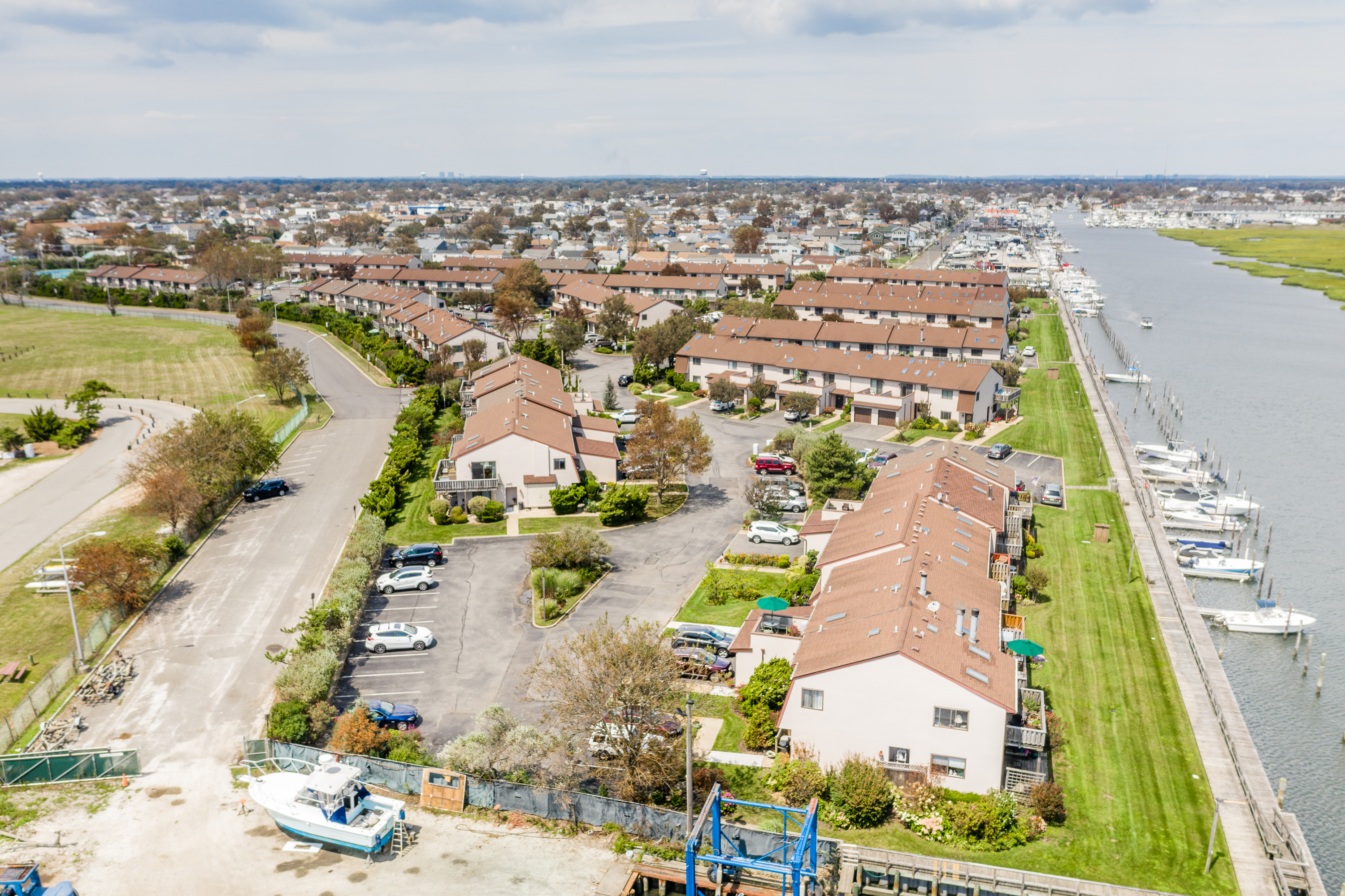 1 Anchorage Way , 506