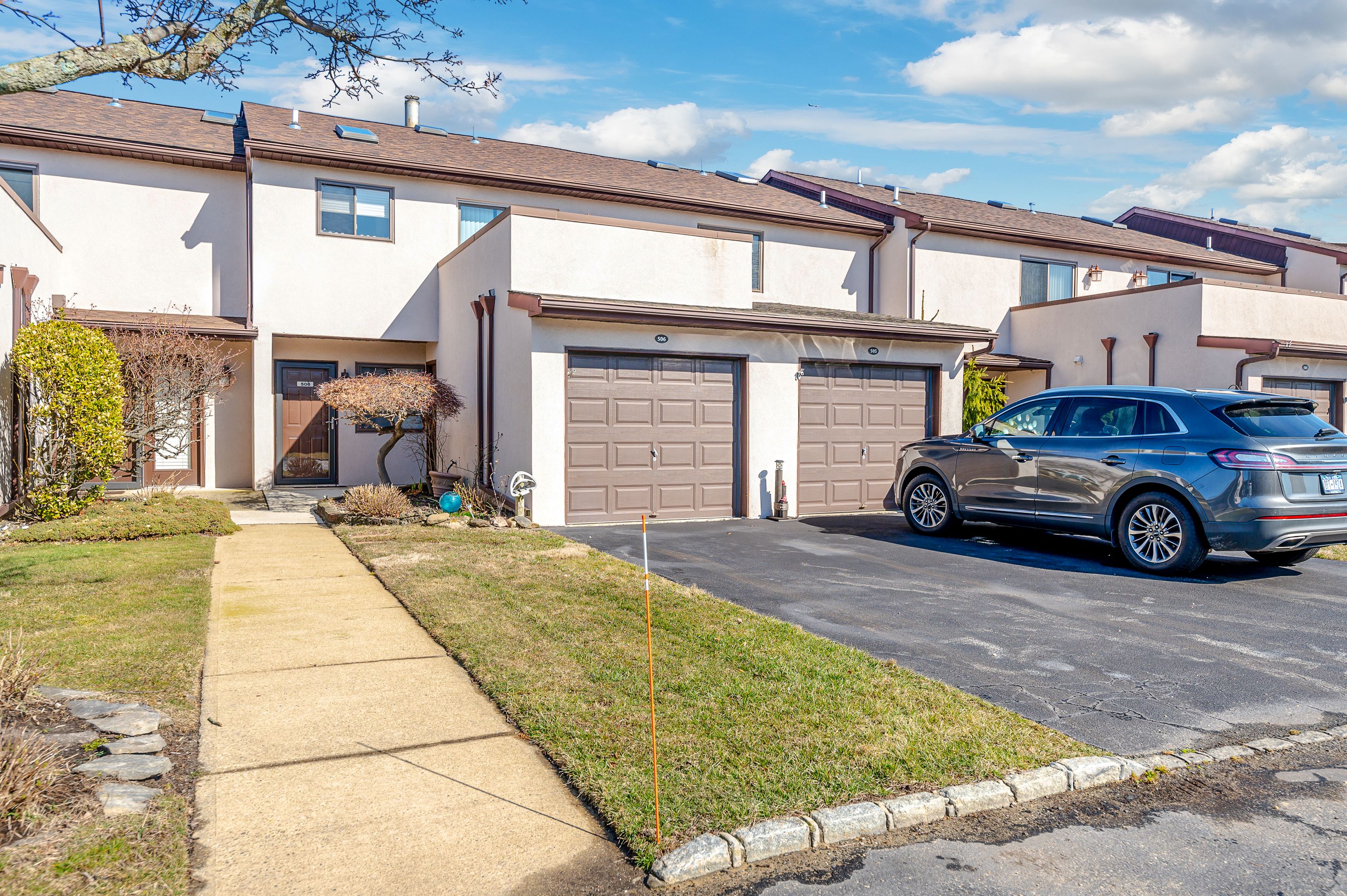 1 Anchorage Way , 506