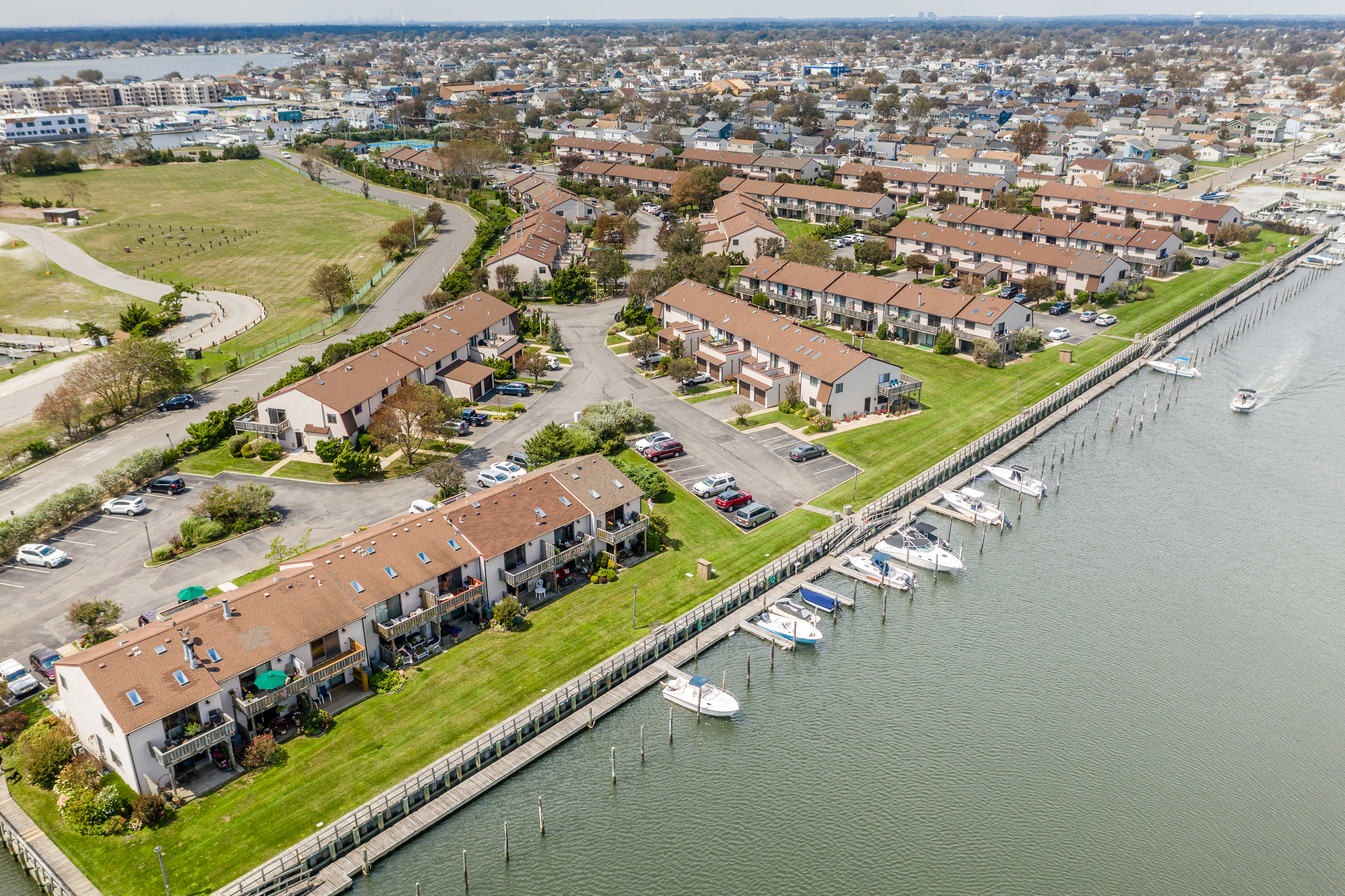 1 Anchorage Way , 506