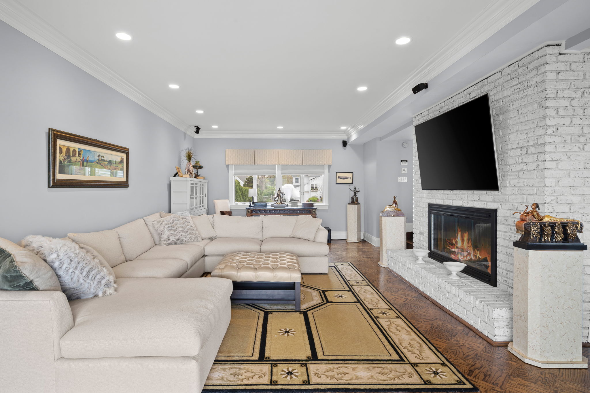 23 Oak Shore Drive