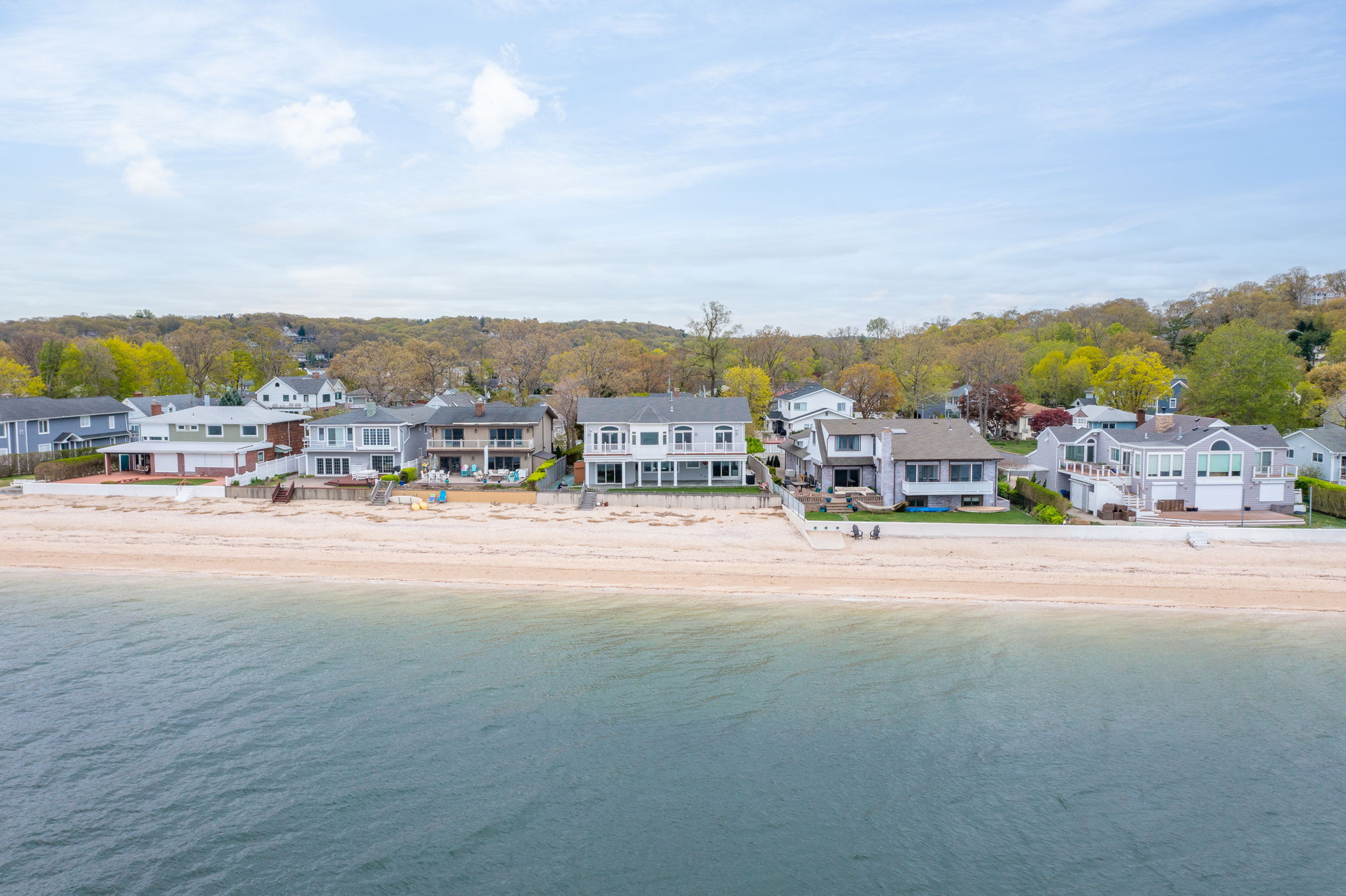 23 Oak Shore Drive