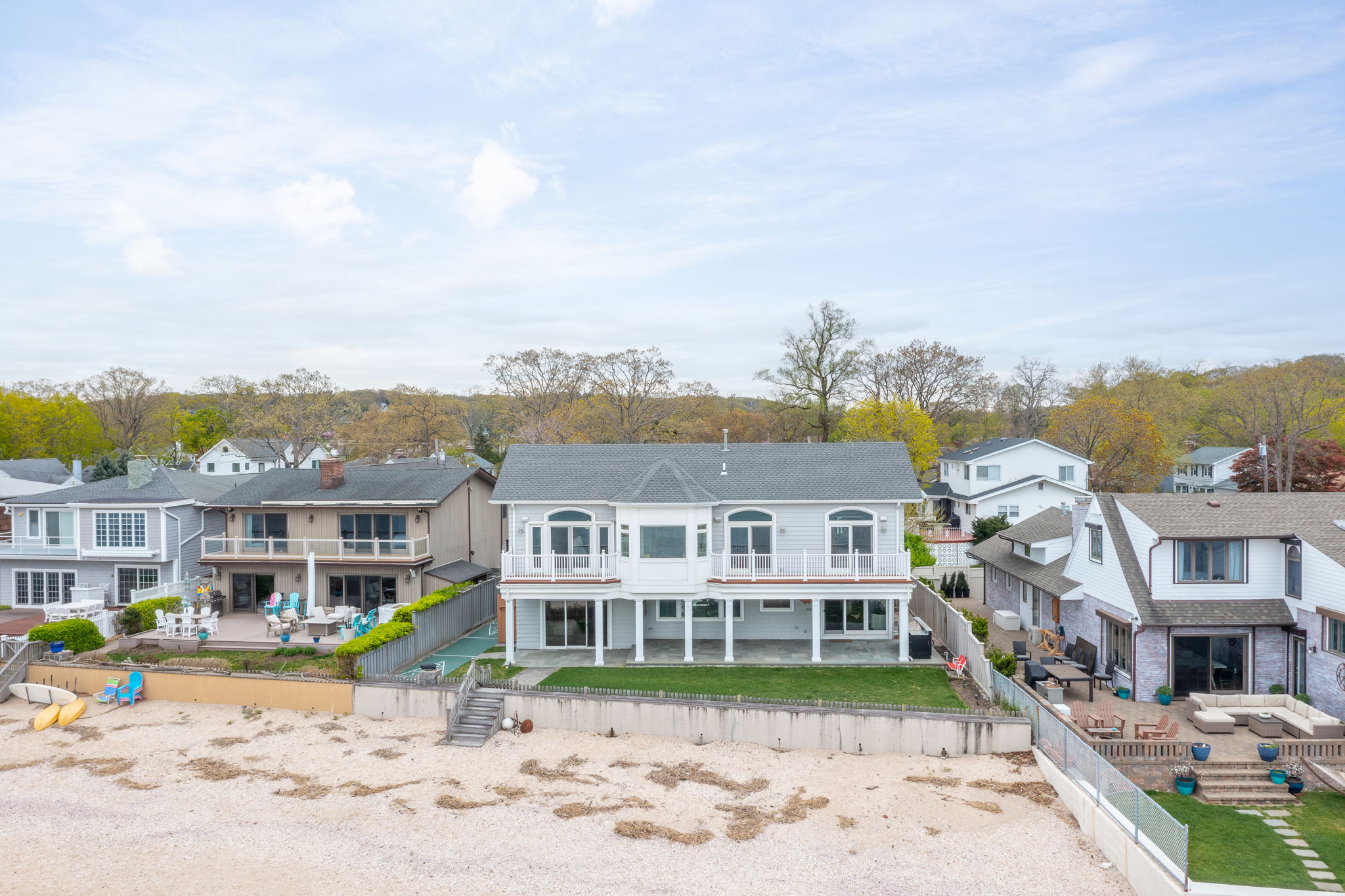 23 Oak Shore Drive
