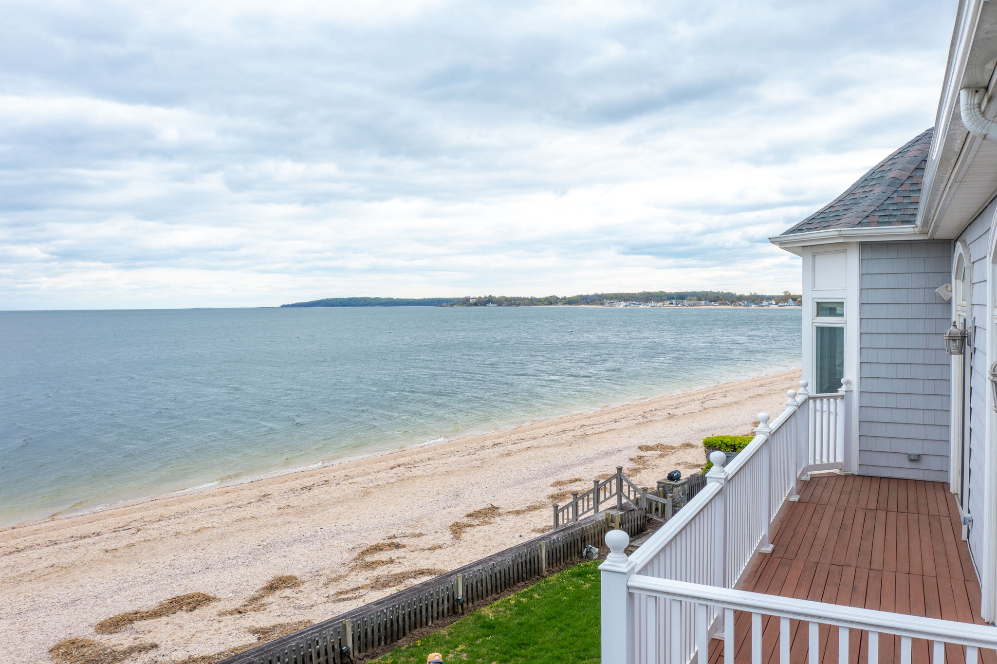 23 Oak Shore Drive