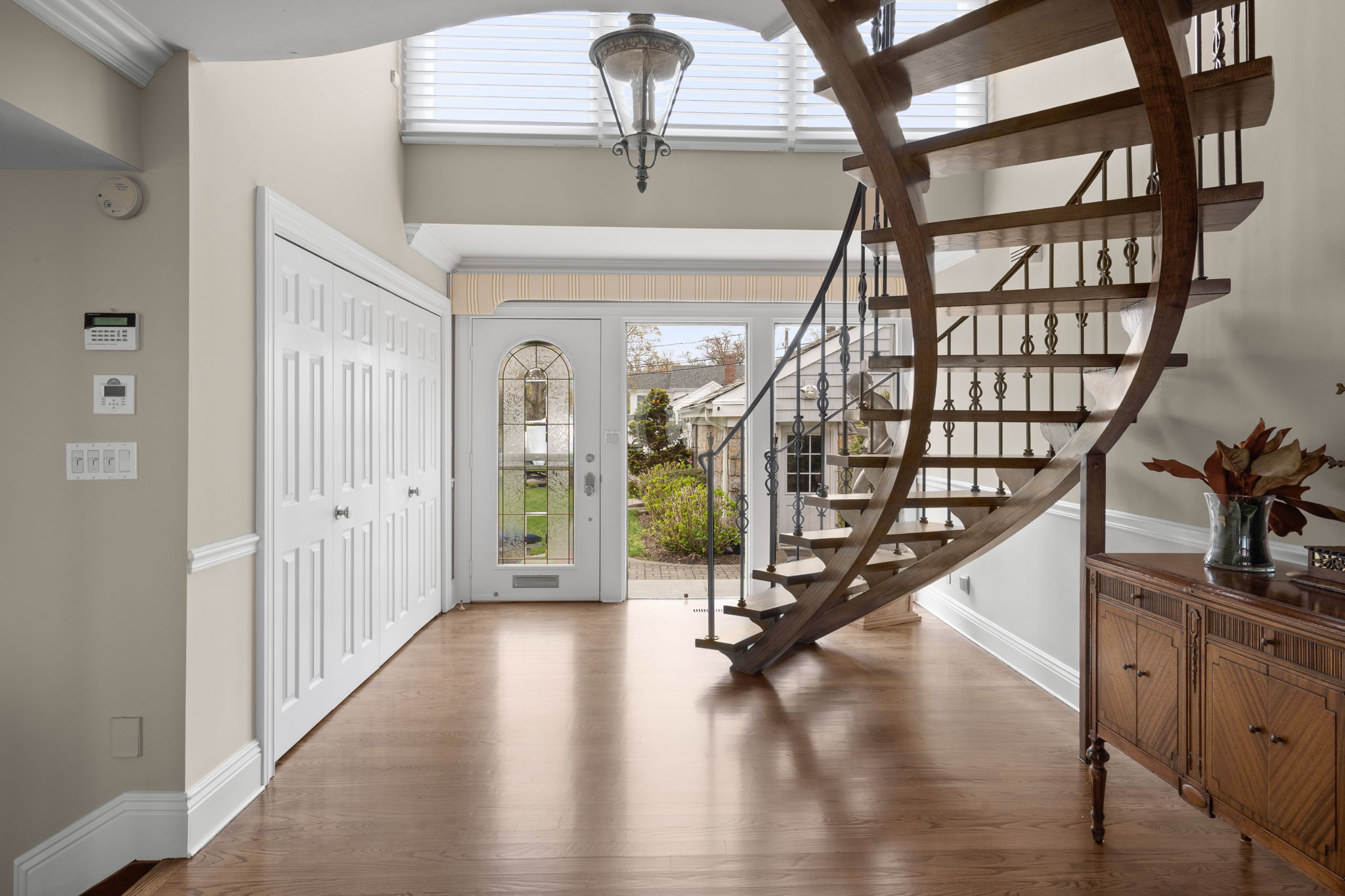 23 Oak Shore Drive