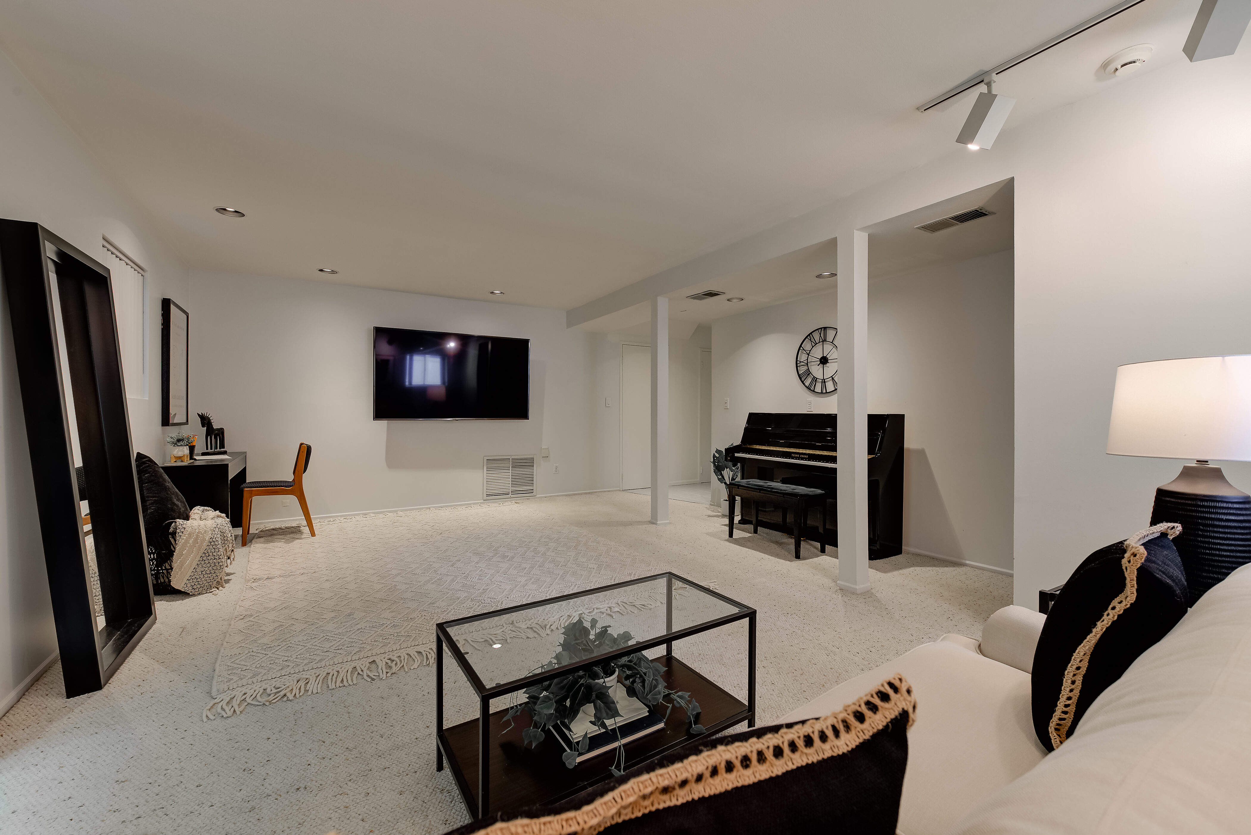 75 Soundview Drive