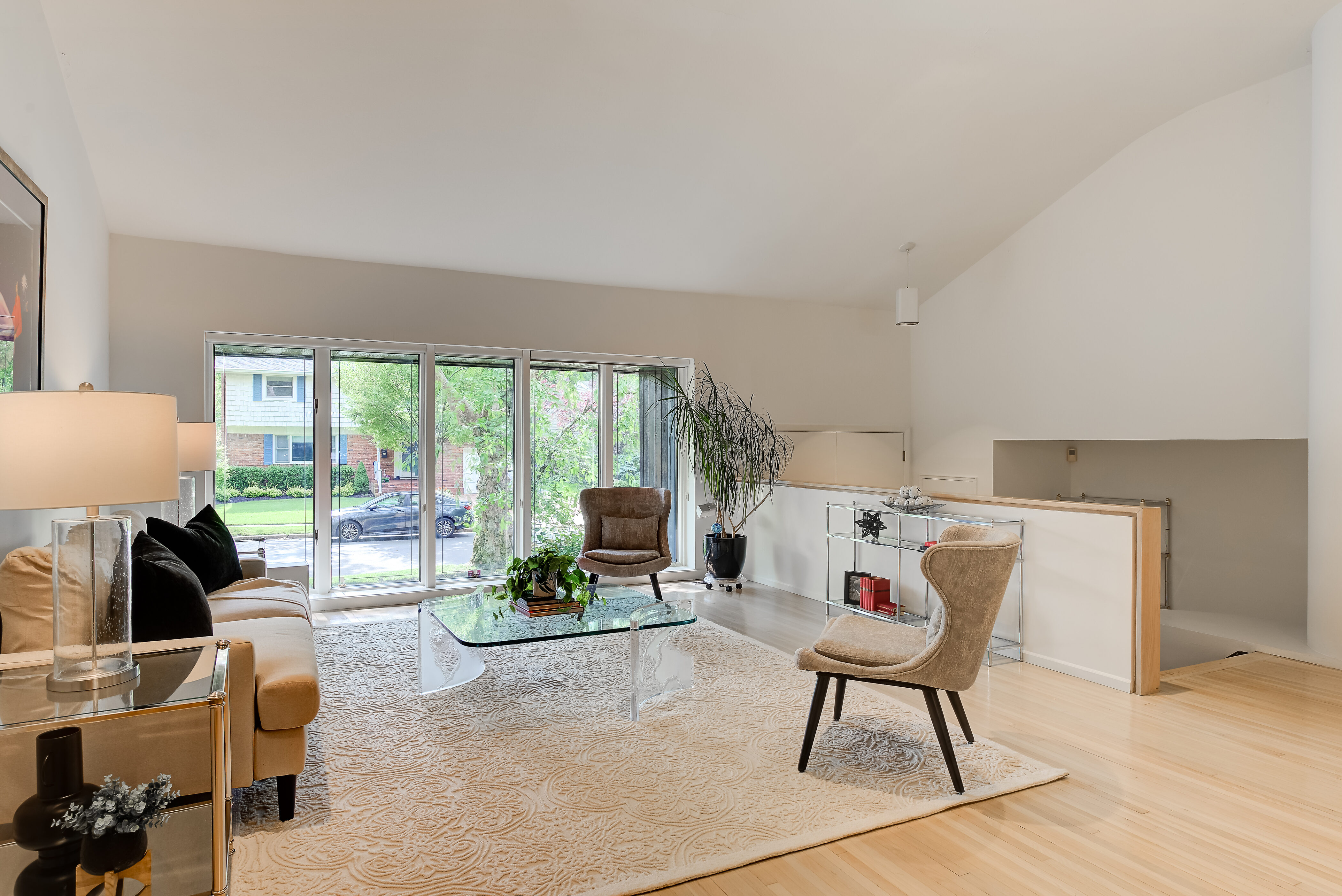 75 Soundview Drive