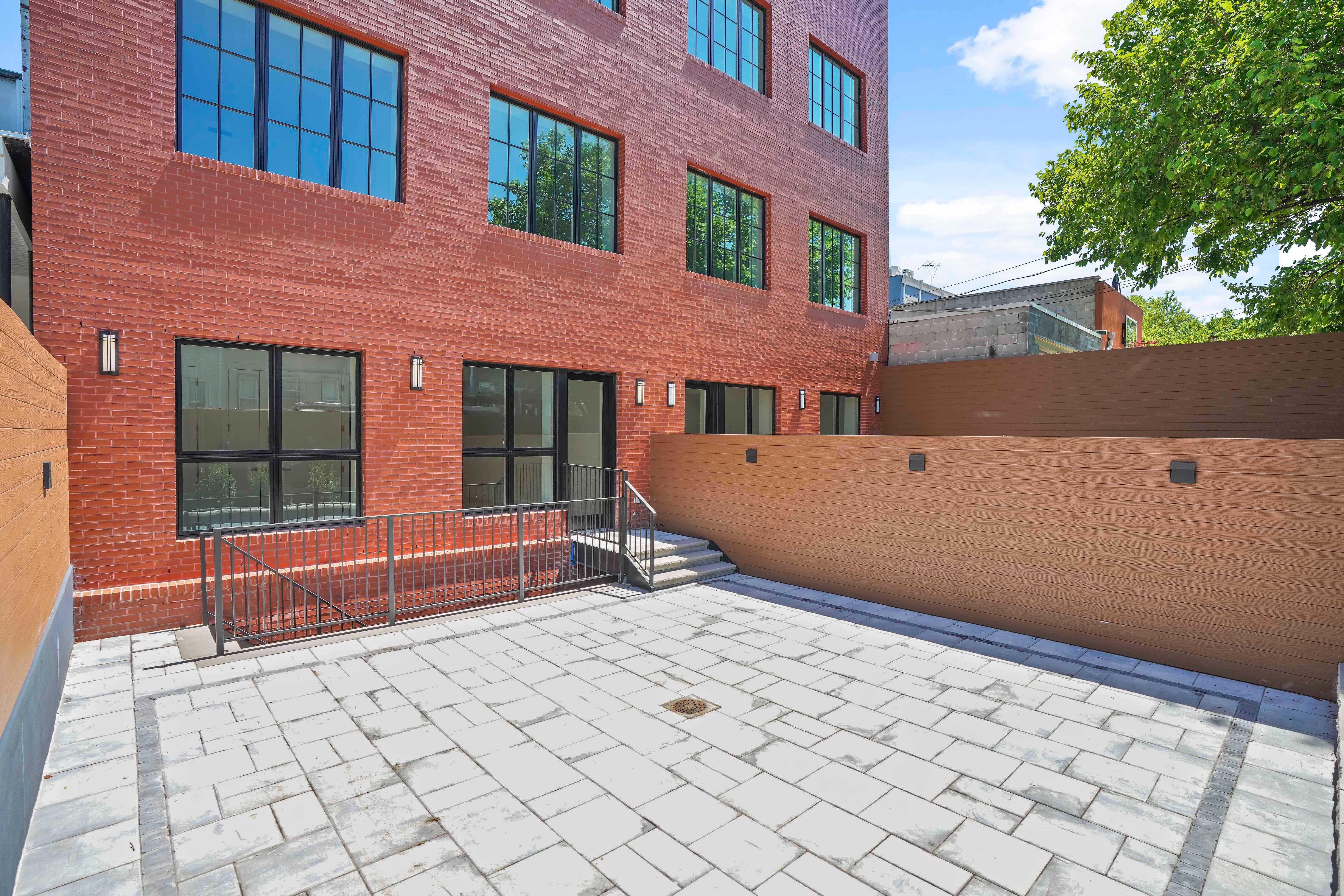 194 30th St. 1d 