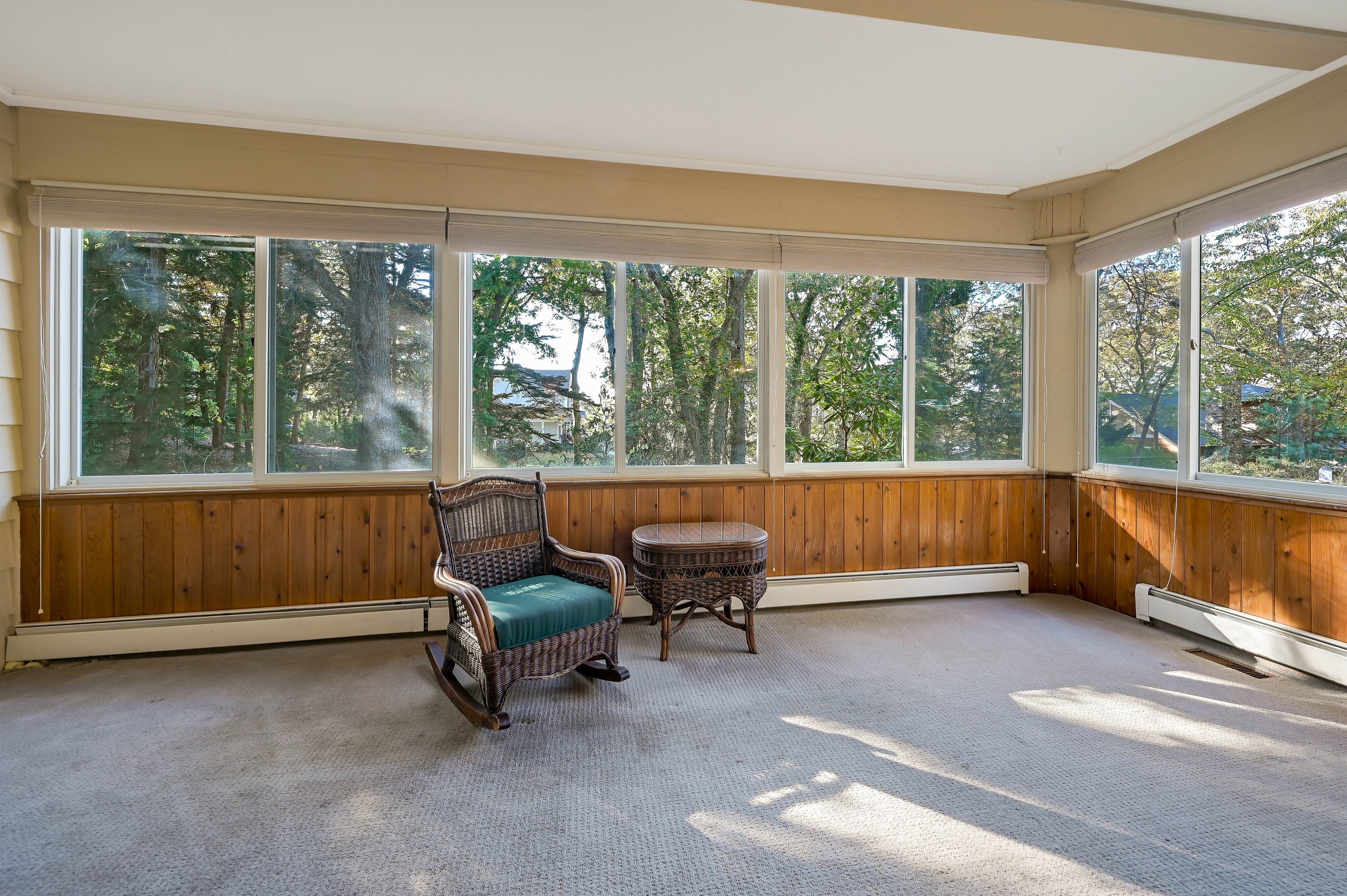 16 Midwood Road