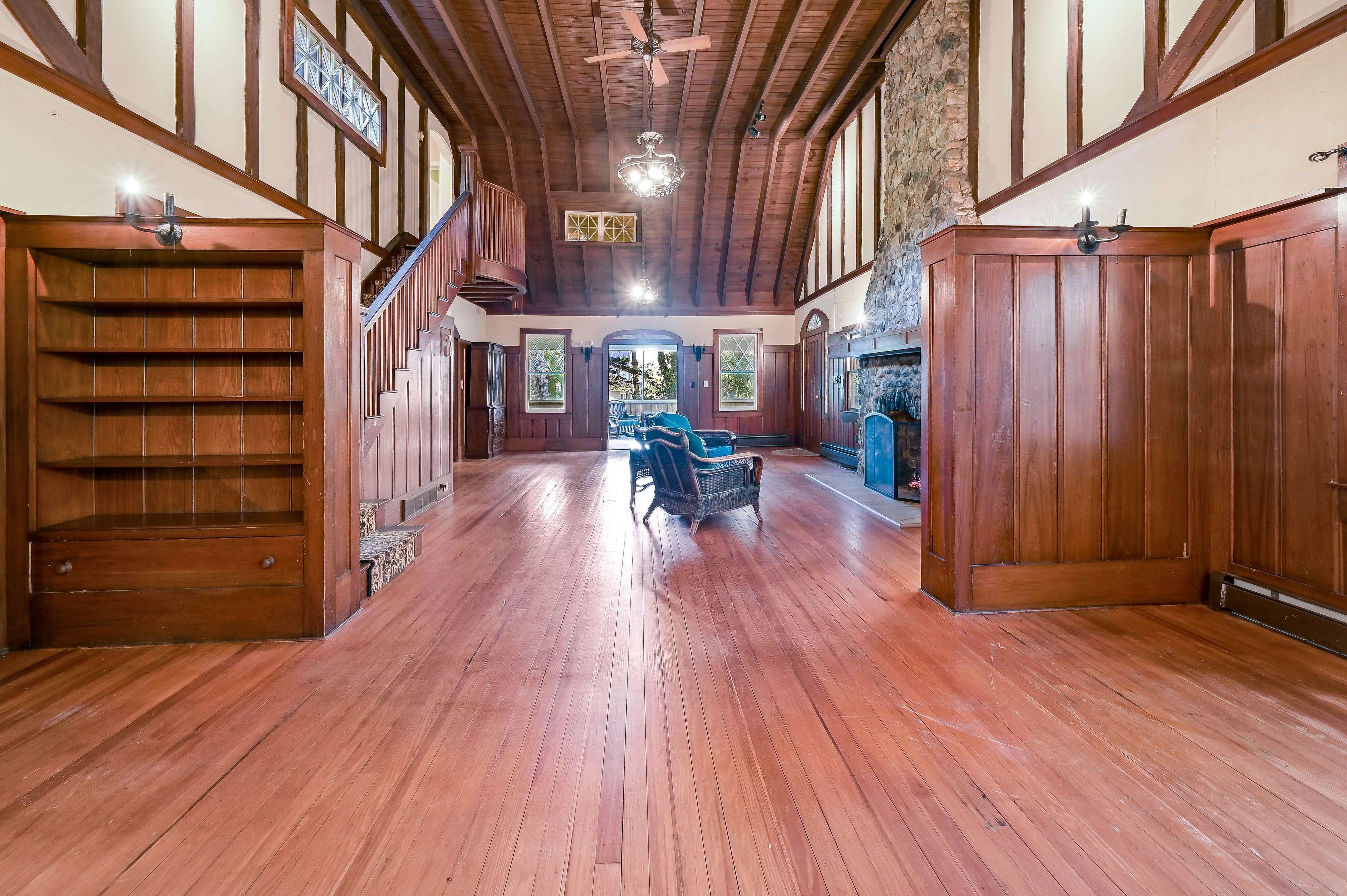 16 Midwood Road