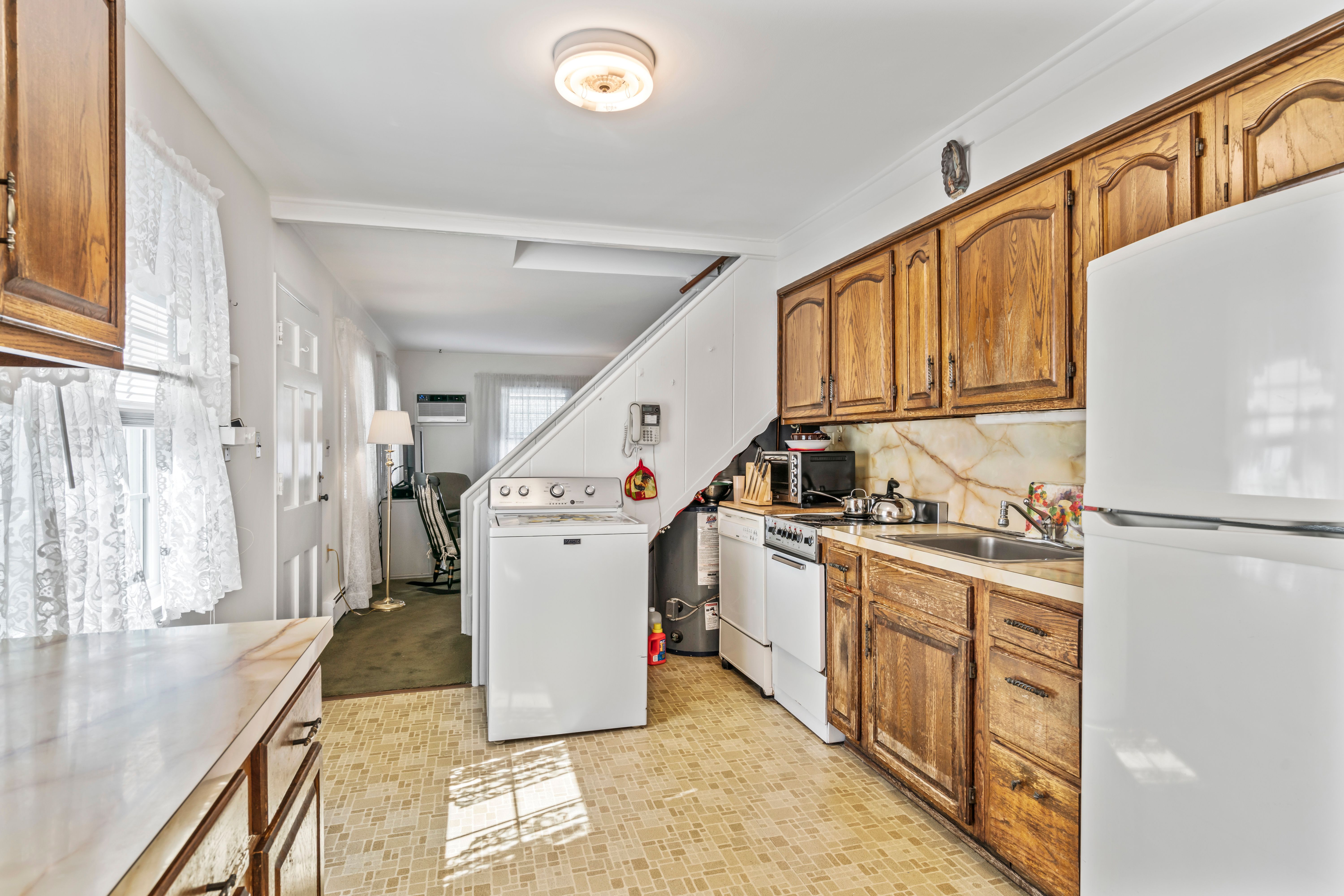 105 Hickory Lane