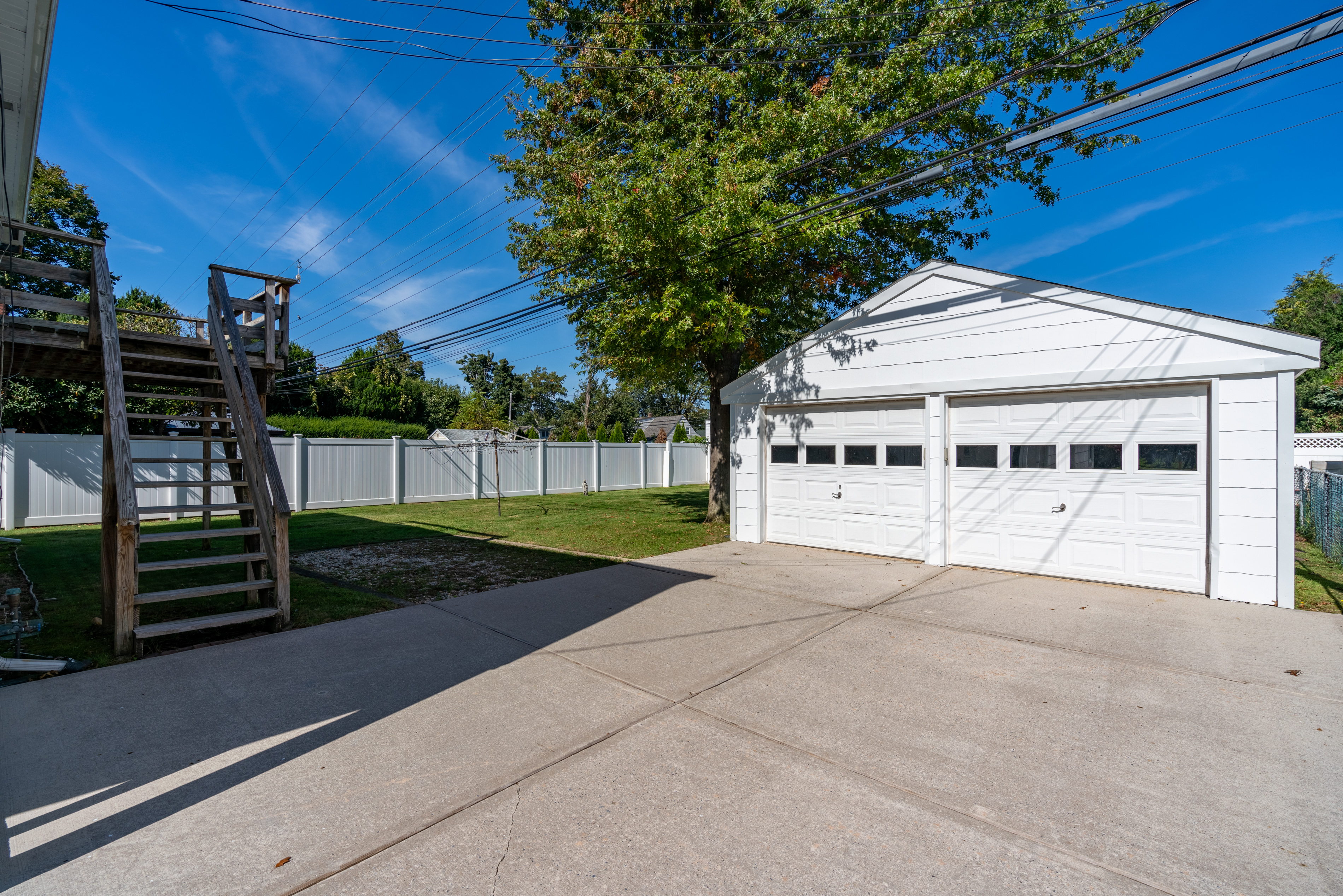 105 Hickory Lane