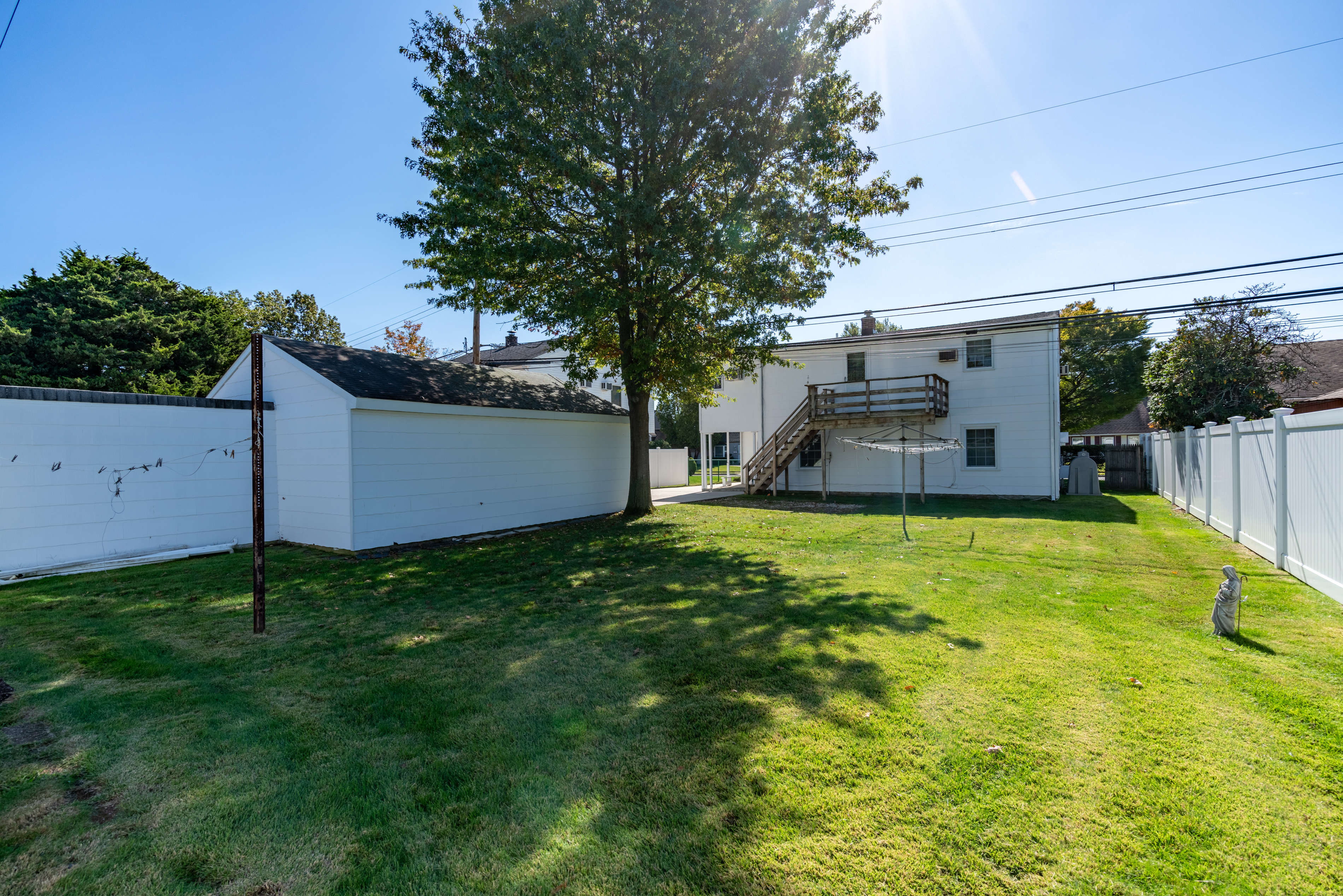 105 Hickory Lane