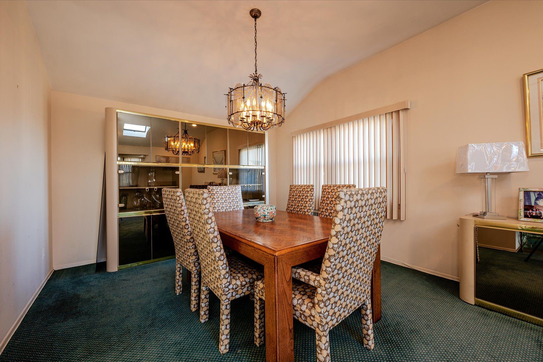 225 Long Beach Boulevard 