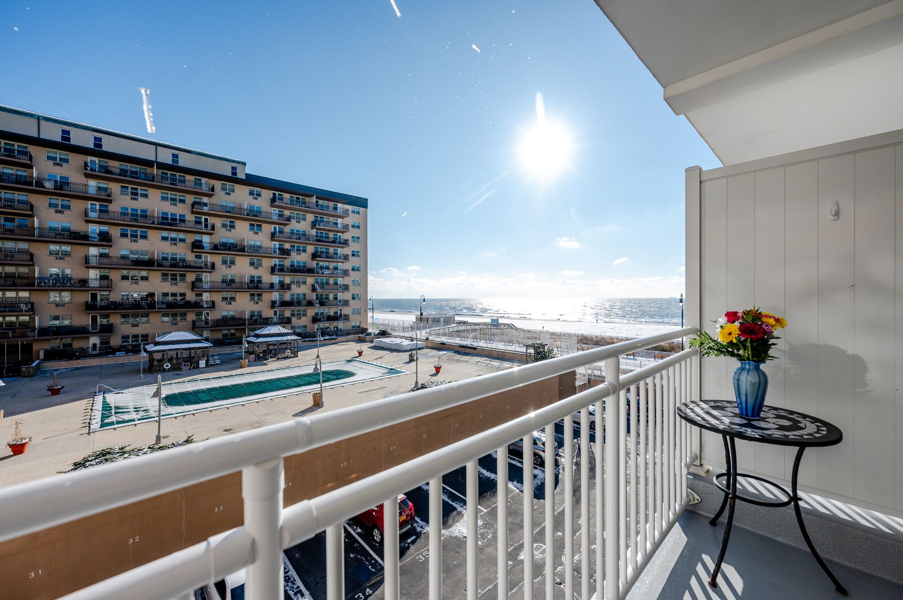 522 Shore , 3B 