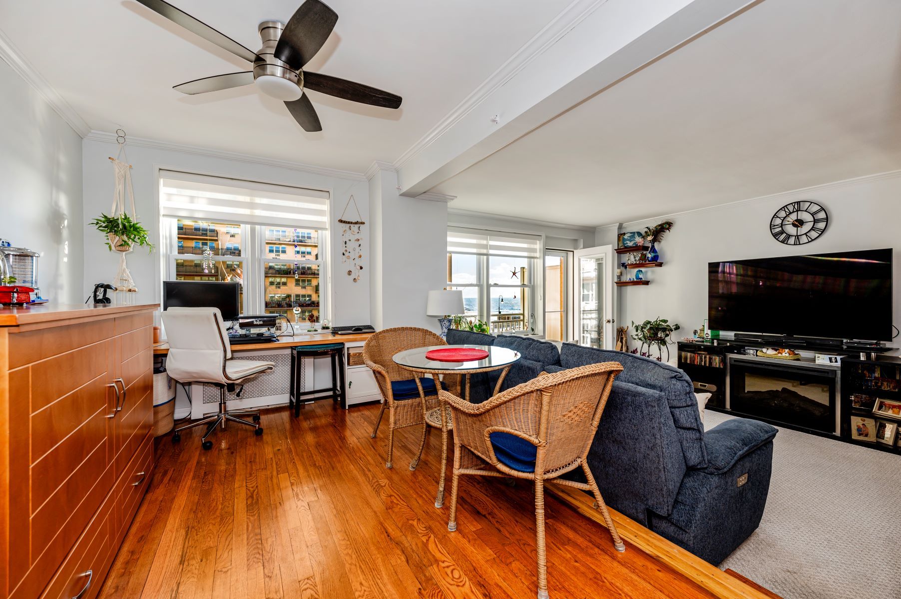 522 Shore , 3B 