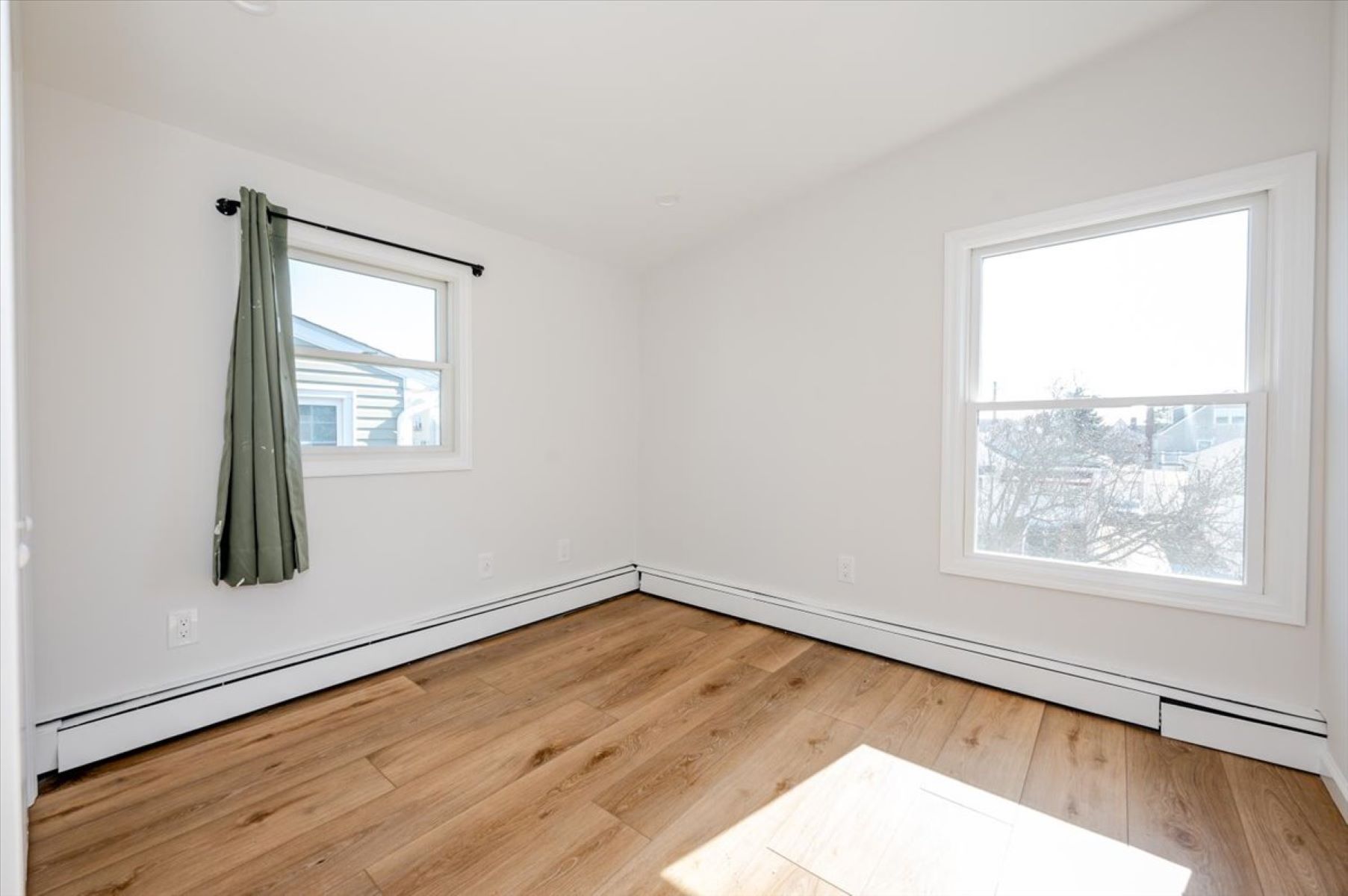 429 W Chester Street 
