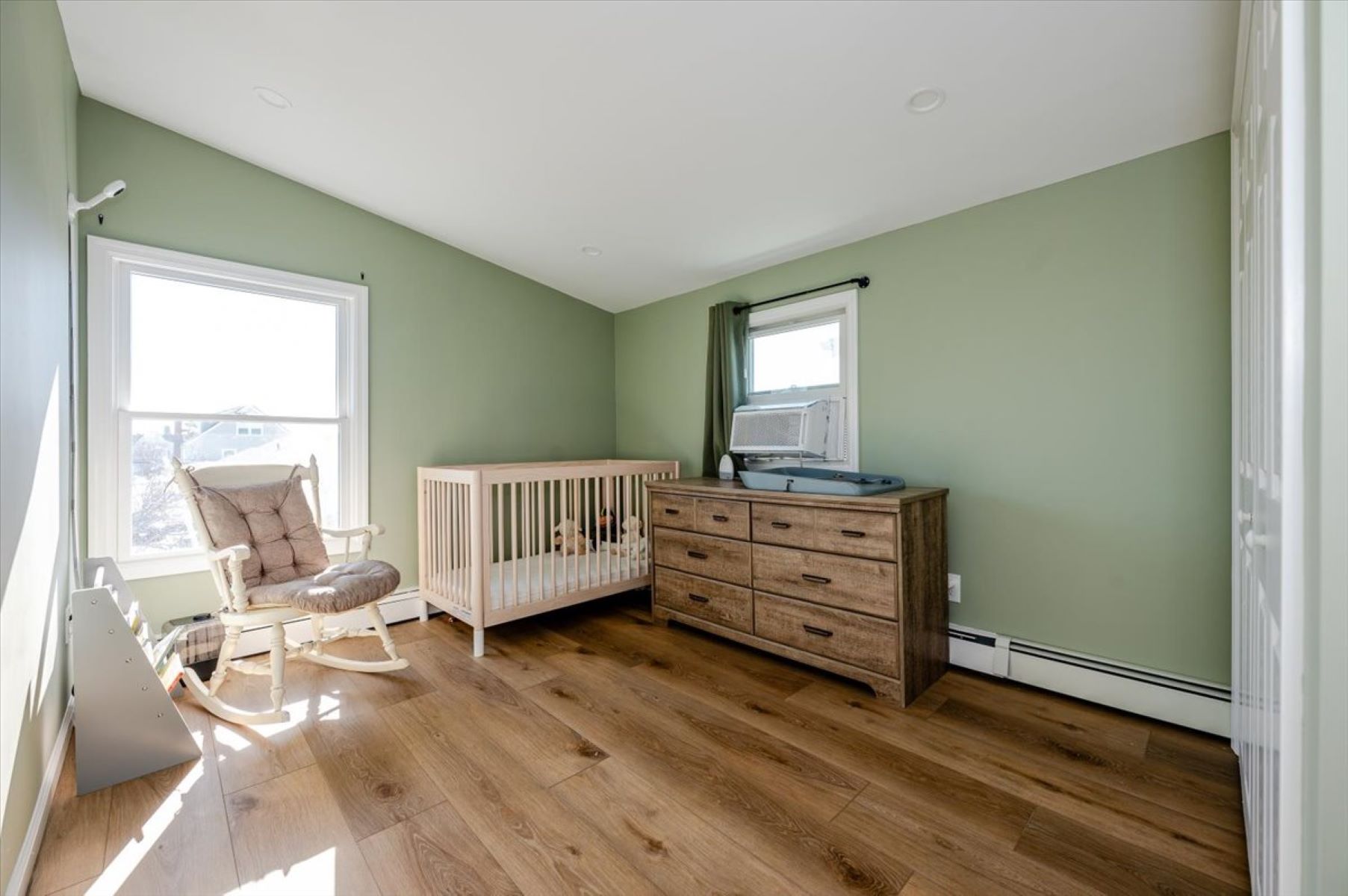 429 W Chester Street 