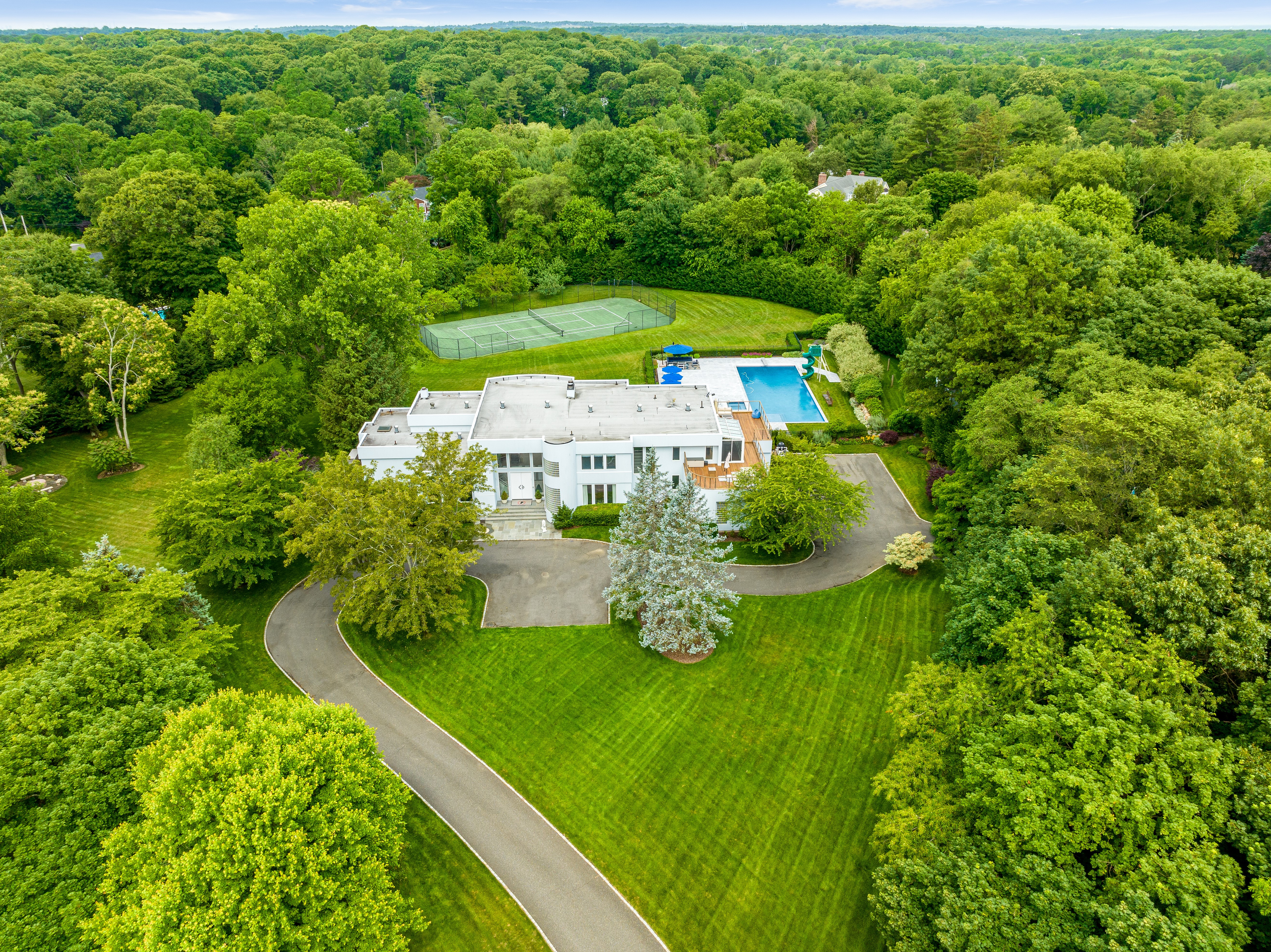 1570 Old Cedar Swamp Road 
