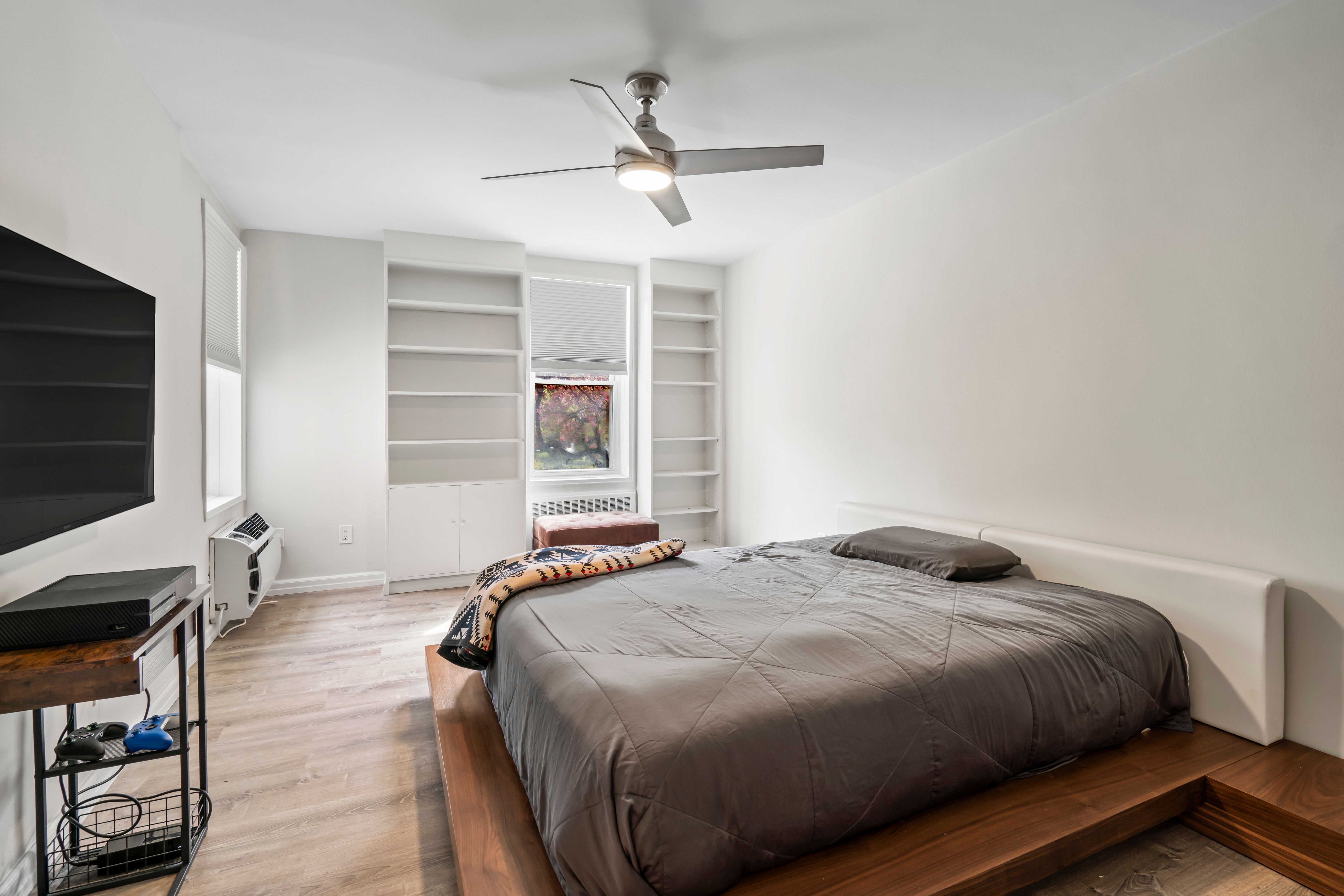 36 Barstow Road Unit# 1M