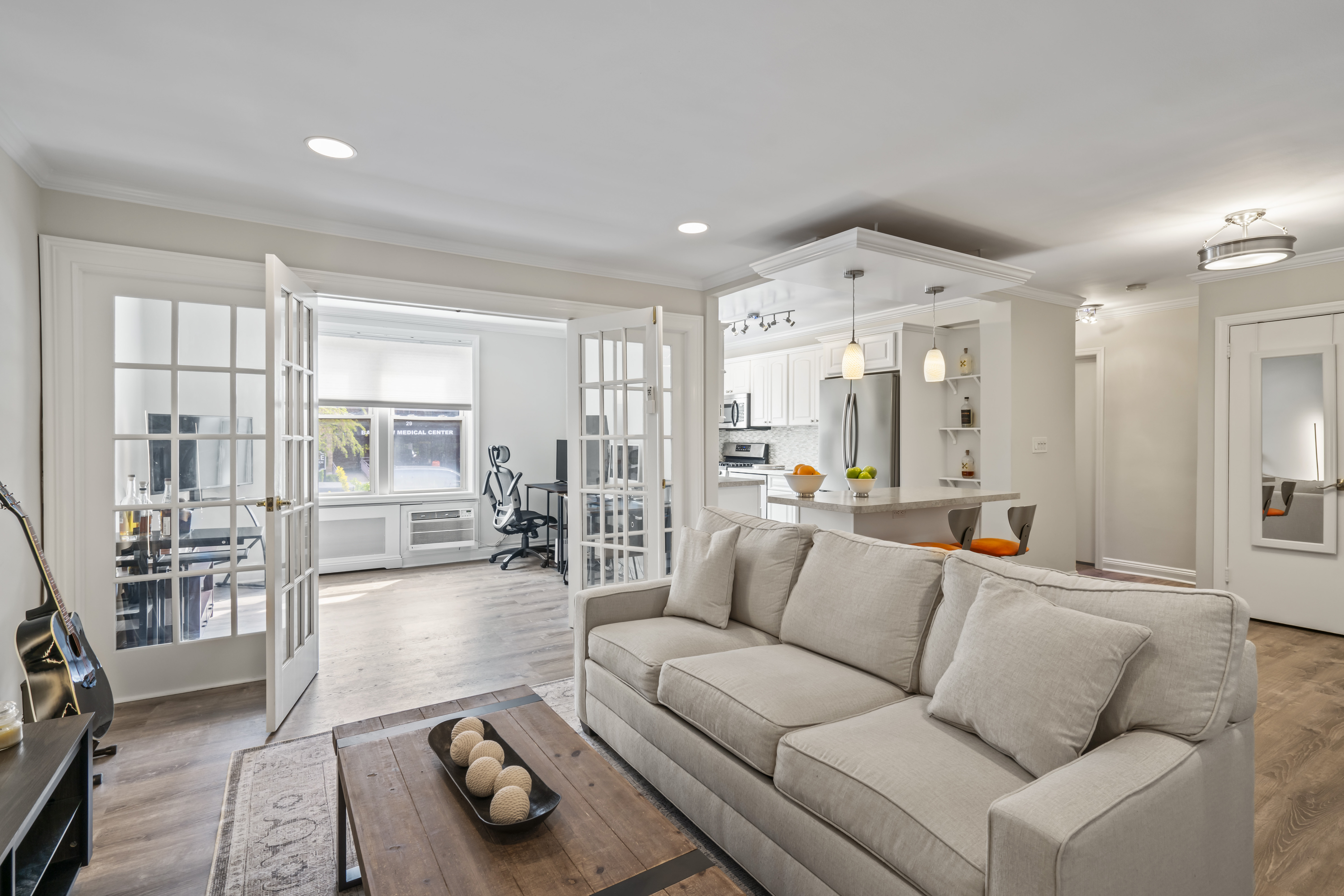 36 Barstow Road Unit# 1M