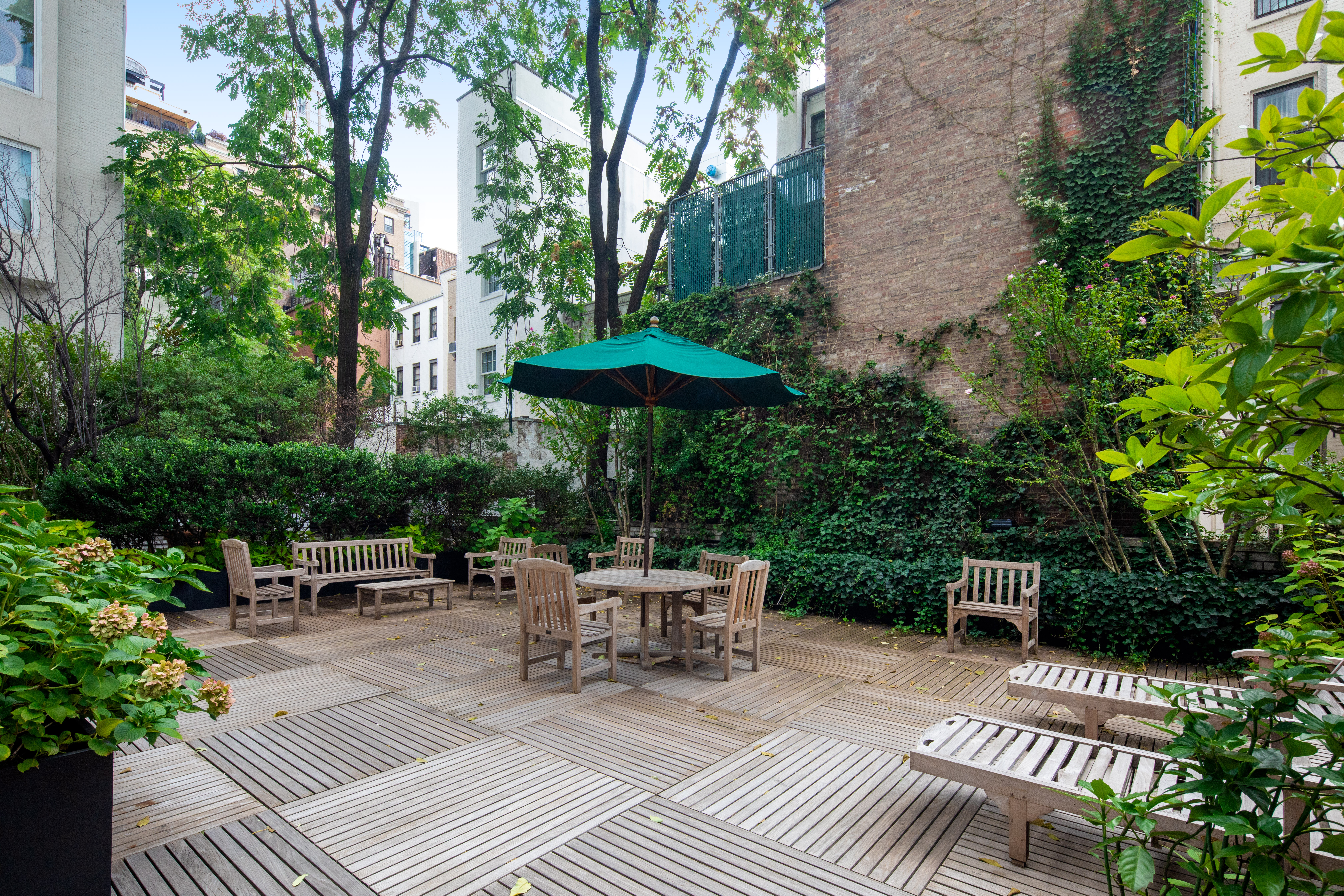 605 Park Avenue 9E