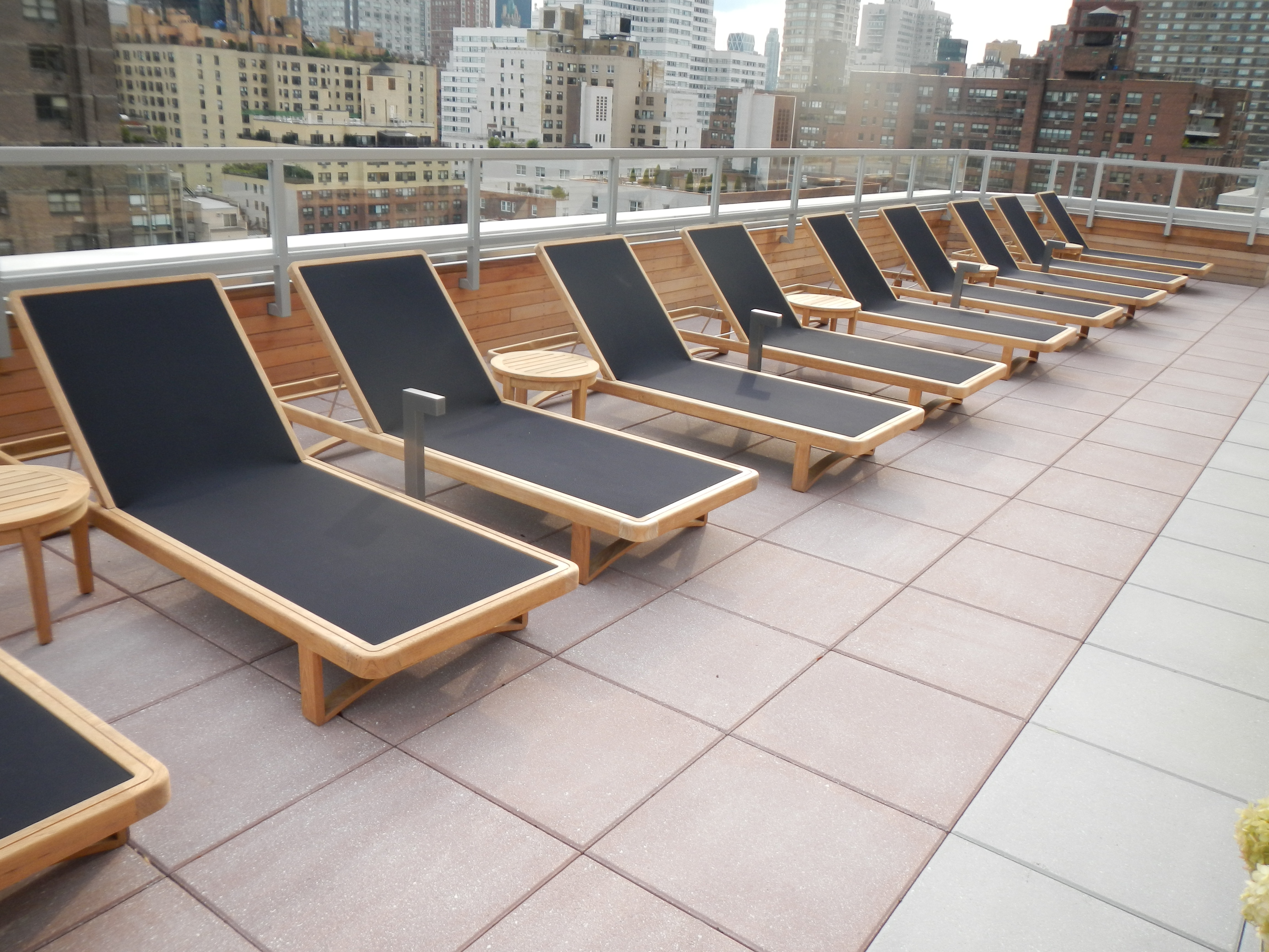 360 E 72nd St Apt B1209