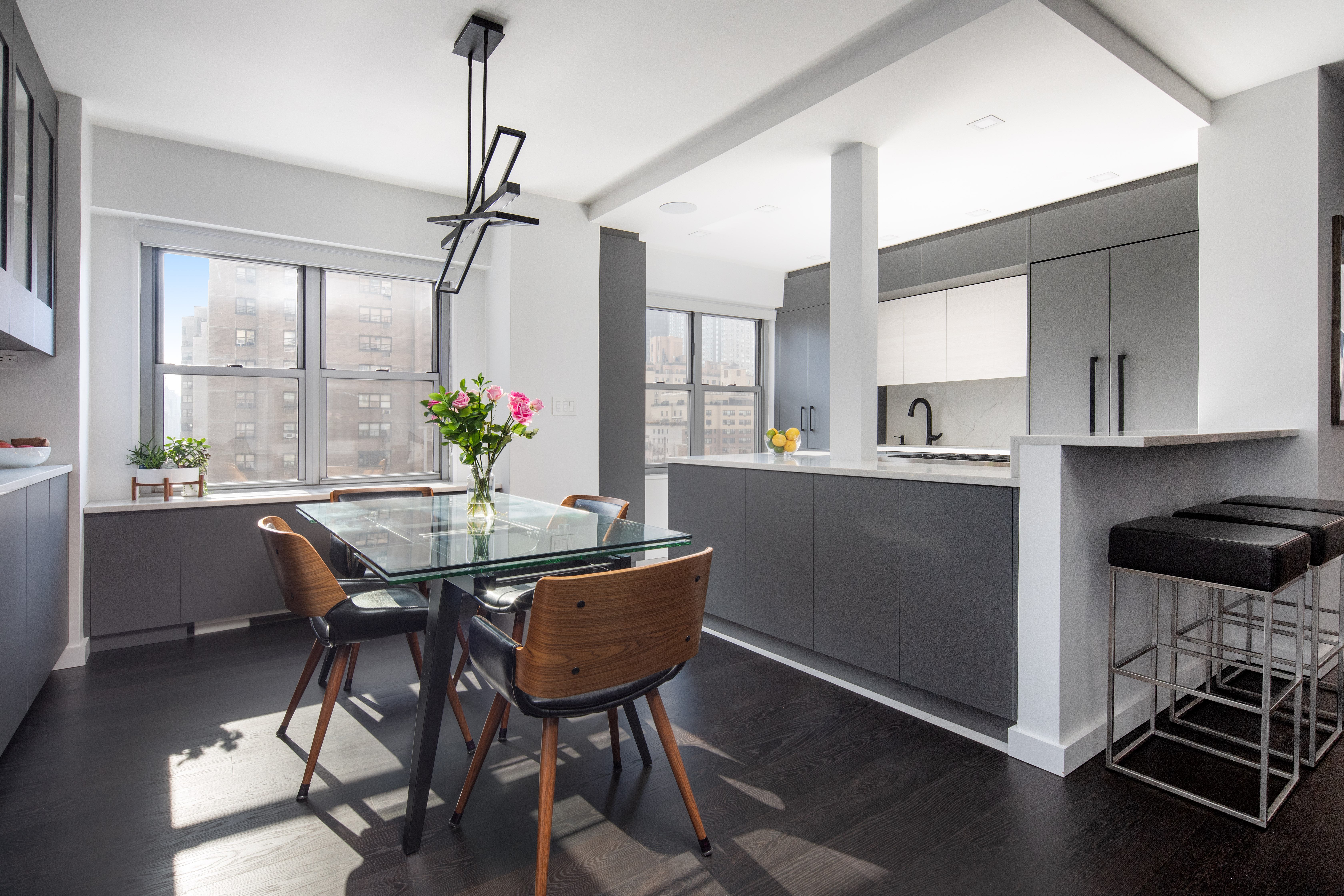 360 E 72nd St Apt B1209