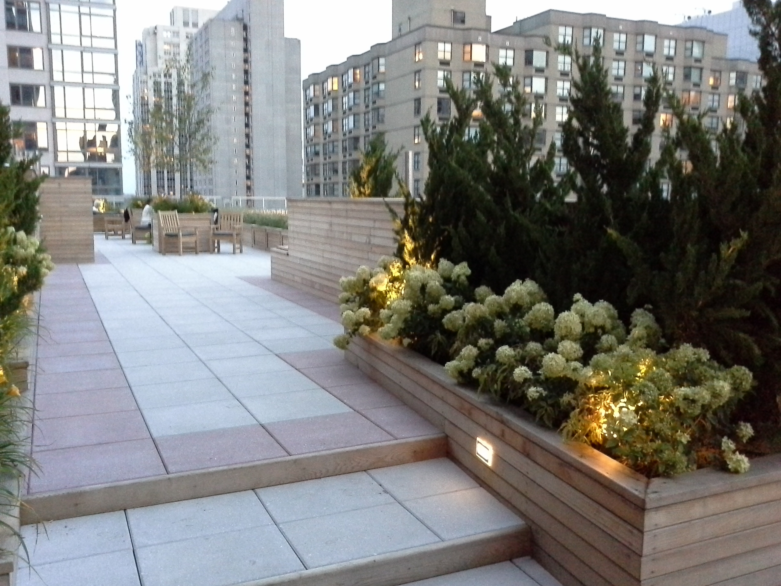 360 E 72nd St Apt B1209